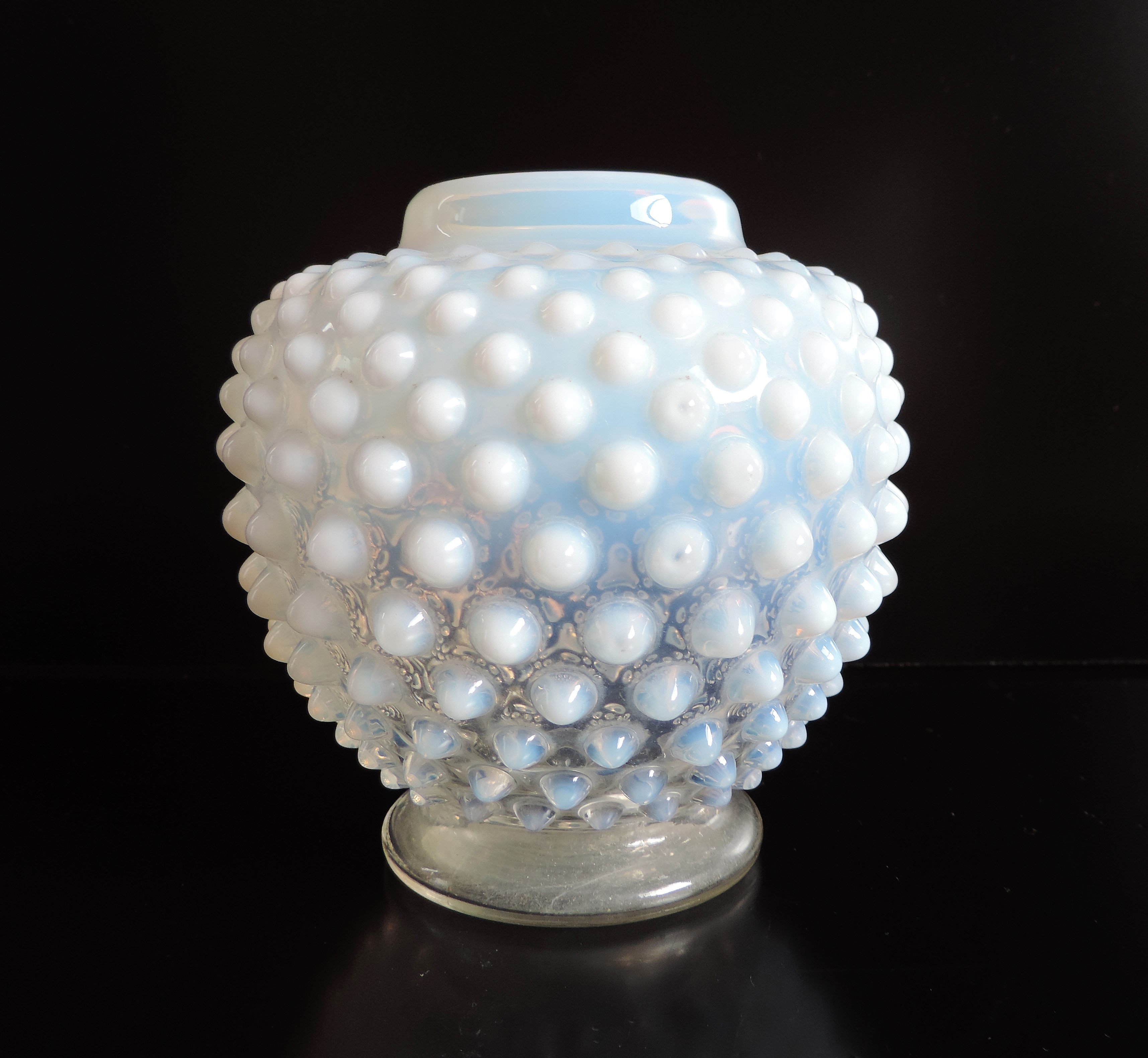 Vintage Hobnail Glass Vase - Image 4 of 4