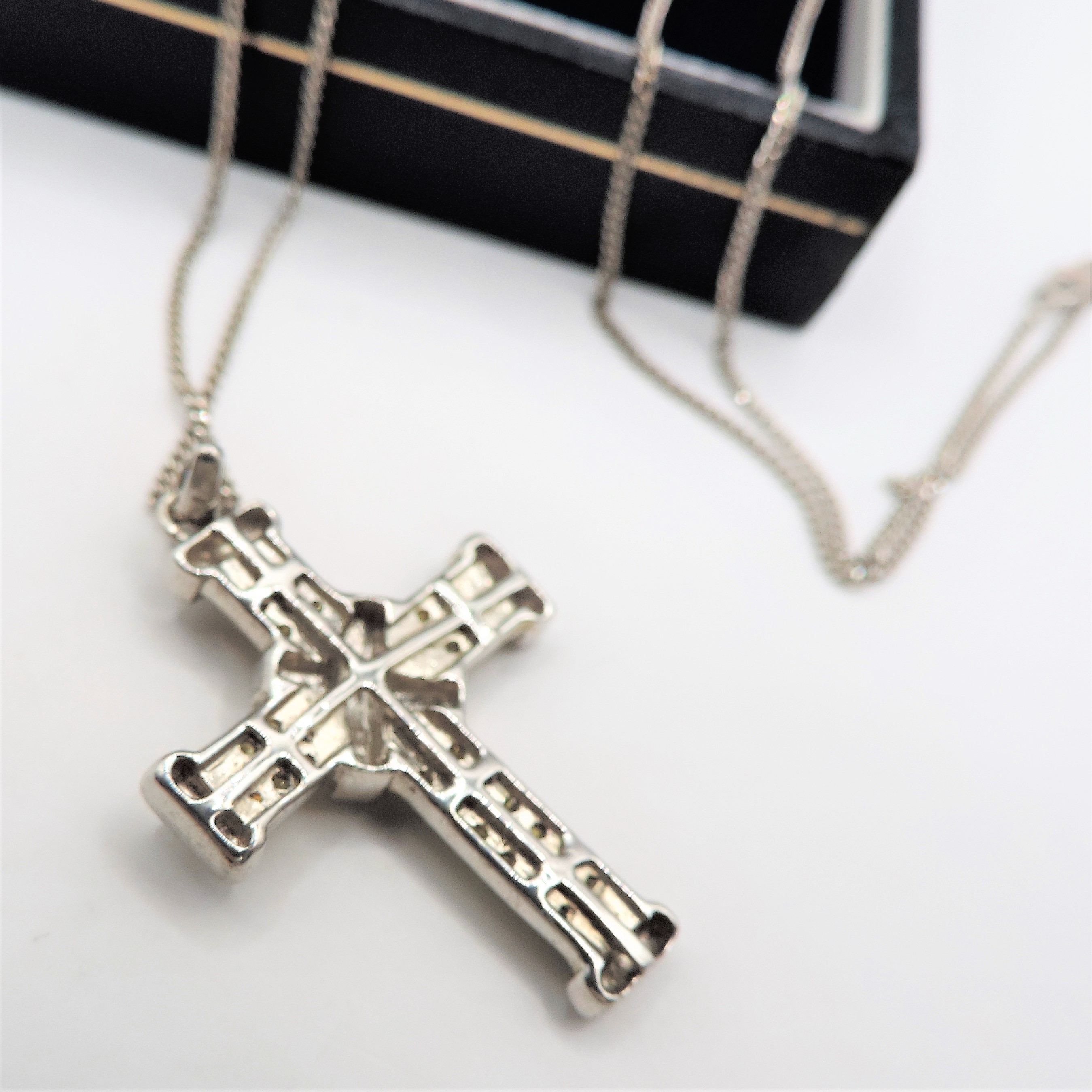 Platinum on Sterling Silver Yellow Diamond Cross Pendant Necklace 'New' with Gift Box - Image 3 of 3