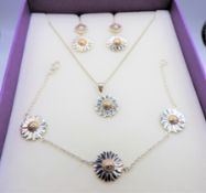 Gold & Sterling Silver Daisy Necklace Bracelet & Earrings Set New with Gift Box