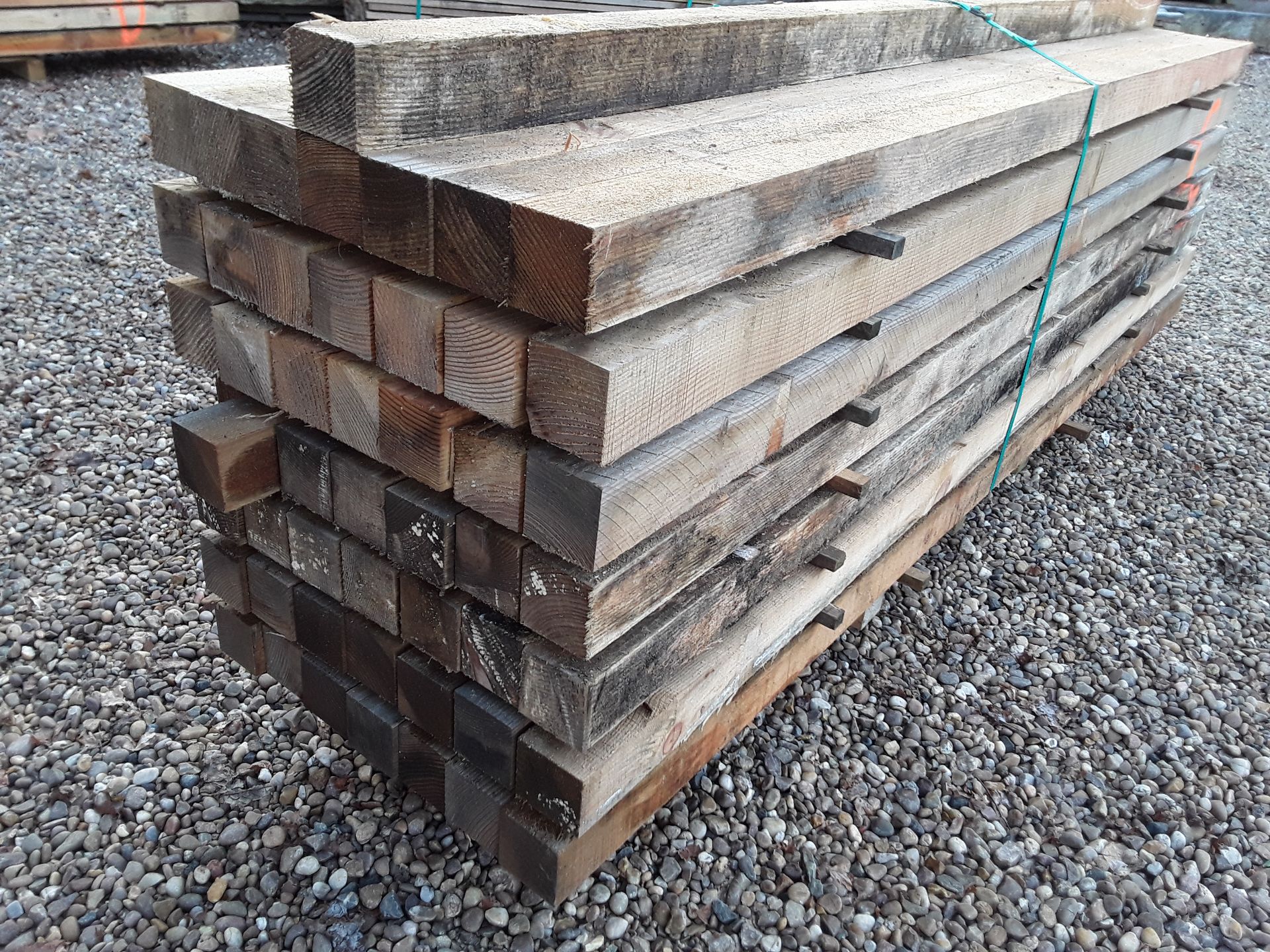 50x Softwood Sawn Untreated Larch / Douglas Fir Posts 3" X 3" X 8FT - Image 5 of 6
