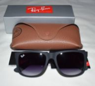 Ray-Ban Sunglasses ORB4165 601/8G