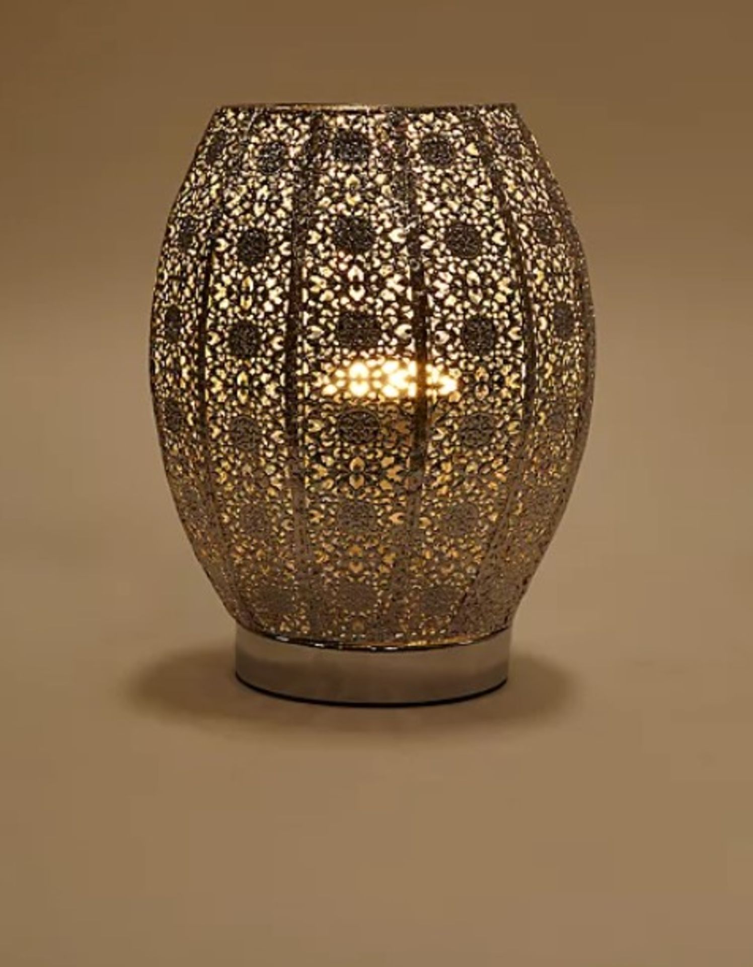 (6L) 11x Mixed Table Lamps. To Include 2x Rattan Lamp, 1x Moroccan Pot Lamp Silver. 1x Moroccan Pie - Image 4 of 12