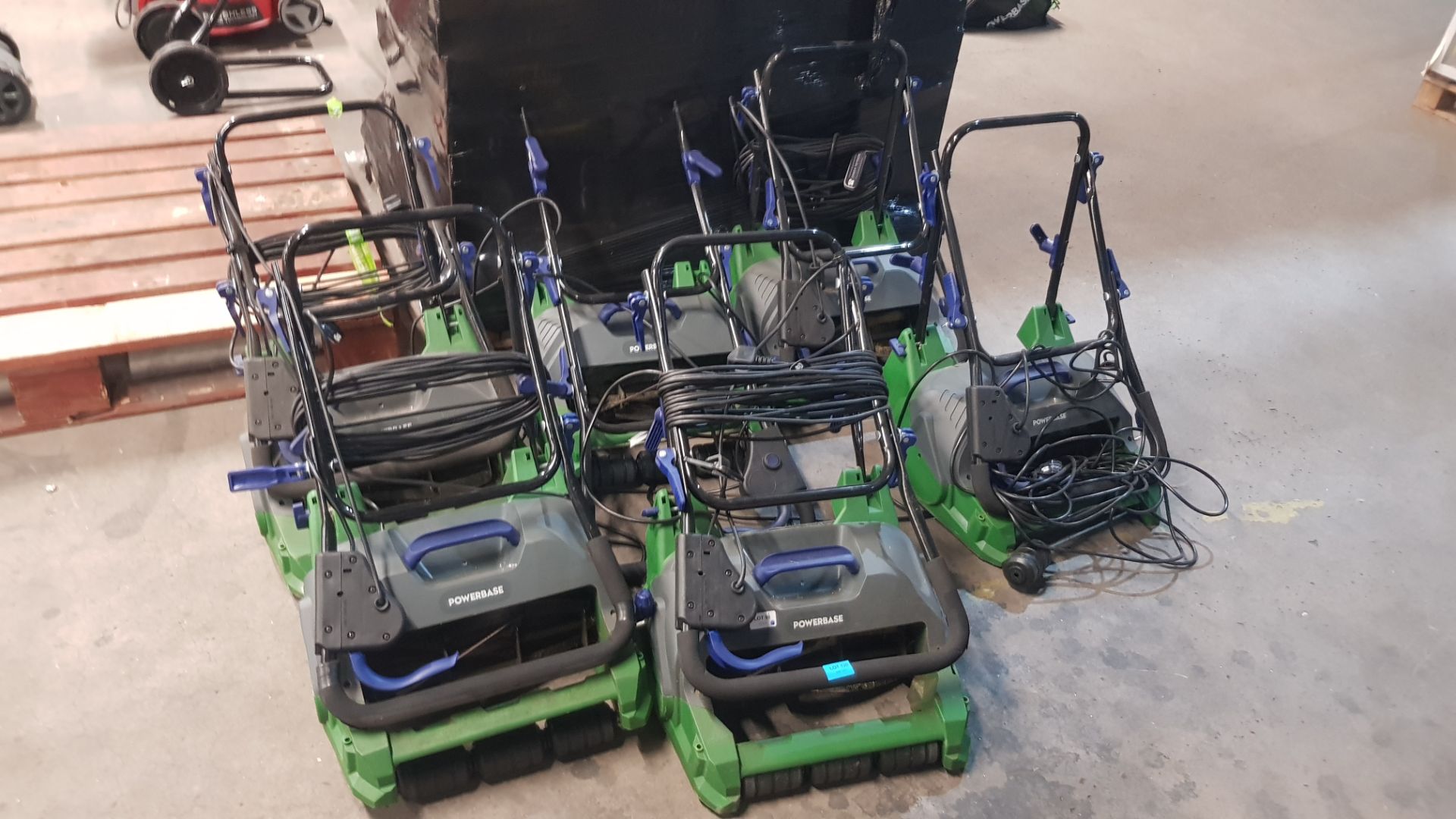 (A3) 6x Powerbase 400W Cylinder Lawn Mower RRP £119 Each. - Image 3 of 6