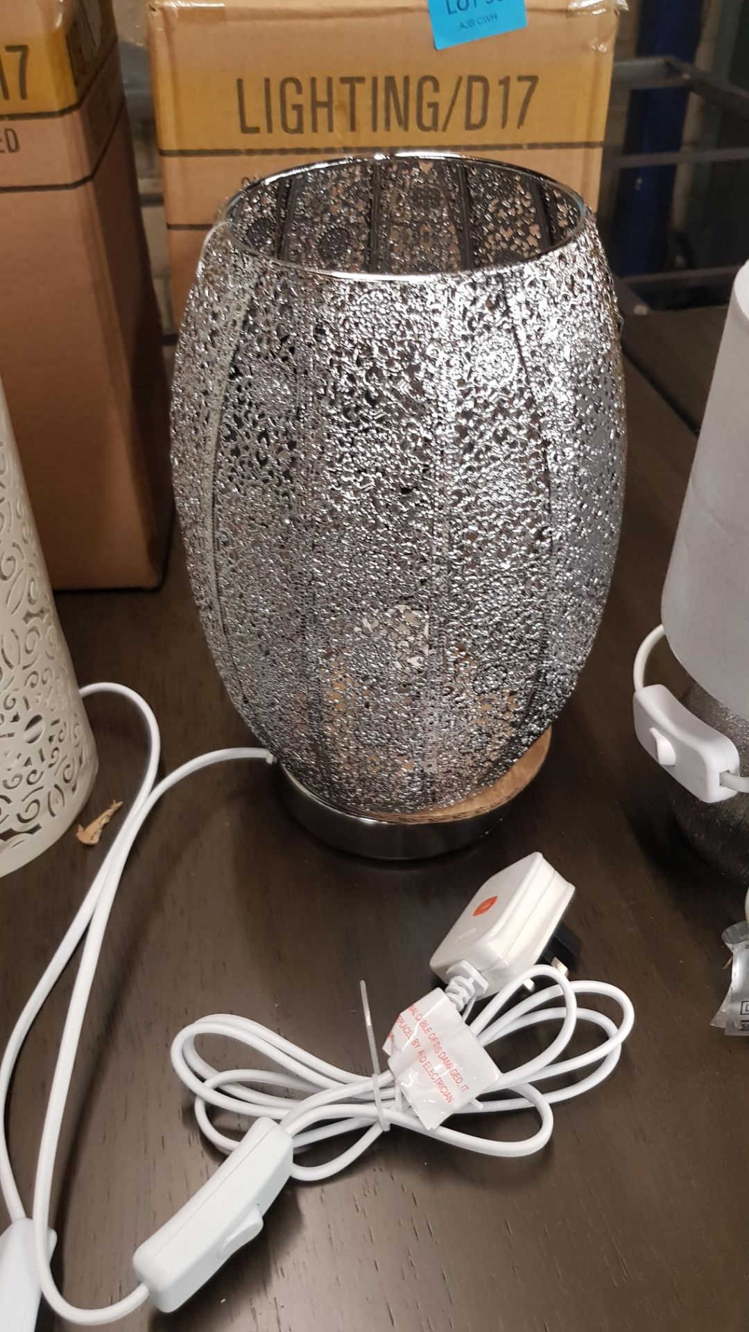 (6L) 11x Mixed Table Lamps. To Include 2x Rattan Lamp, 1x Moroccan Pot Lamp Silver. 1x Moroccan Pie - Image 7 of 12