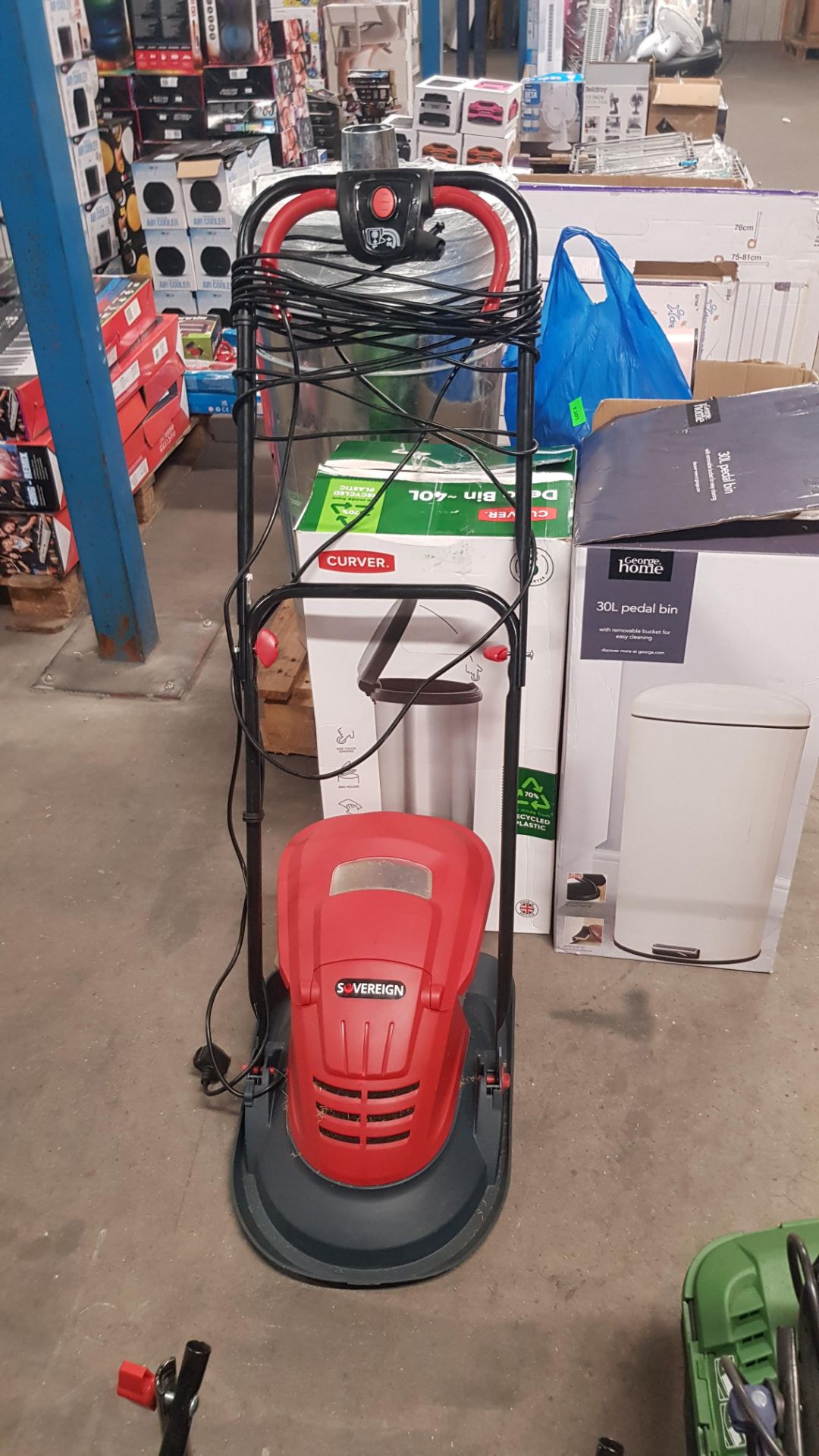 (B3C3D3) Approx 25x Mixed Lawnmower / Garden Items. To Include Powerbase, Ozito, Bosch & Sovereign. - Image 16 of 23
