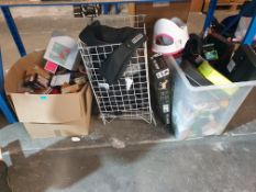 (R10) Contents Under Bay. Large Qty Of Tech & Gadgets, Massage, Home