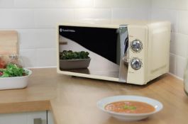 (1B). RRP £80. Russell Hobbs Colours Plus Classic Cream Compact Manual Microwave (RHMM701C-JD)