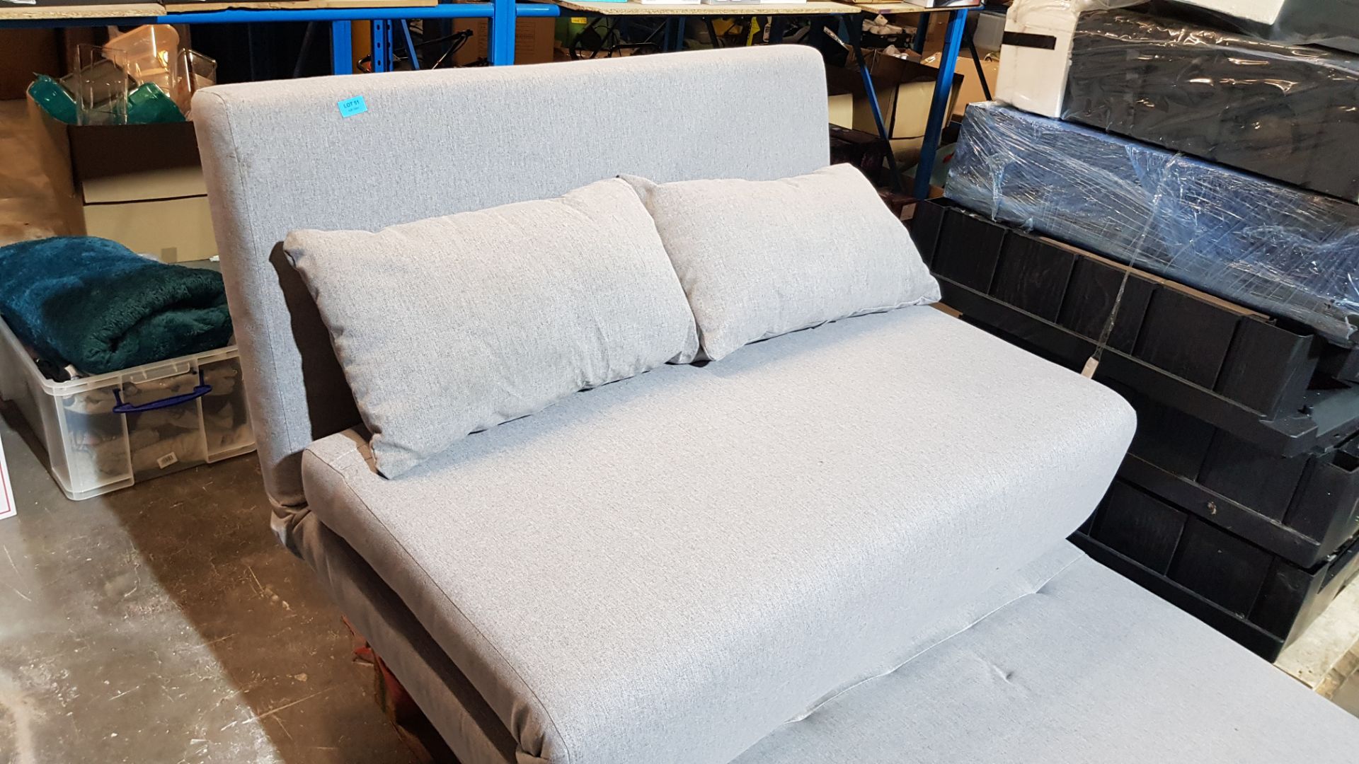 (P) Freya Brushed Sofa Bed Grey With 2x Cushion. Sofa : (H)80 x (W)122 x (D)92cm. Bed : (H)27.7 x ( - Image 6 of 8