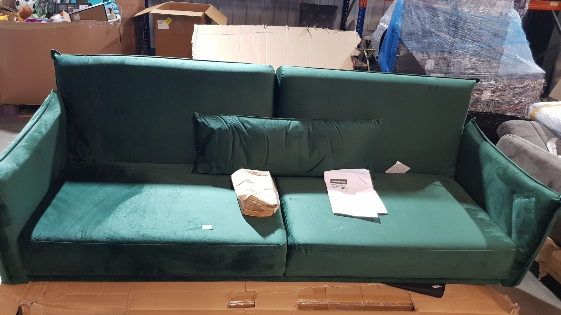 (P) RRP £550. Sutton Sofa Bed Emerald. Dimensions: (Sofa-H88x W208x D86cm, Bed-H45x W115x D188cm). - Image 7 of 15