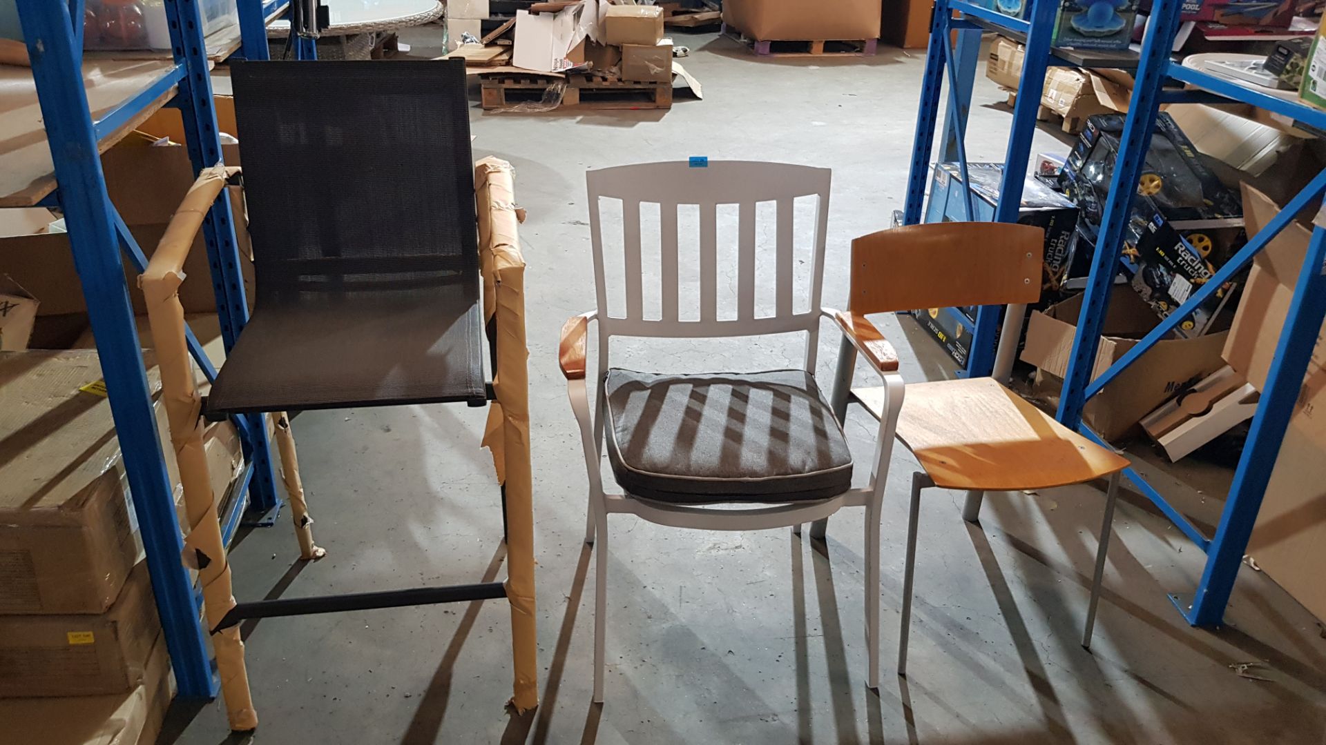 (1F) 3x Mixed Chairs To Include 1x Oslo Bar Chair Charcoal. - Image 3 of 6