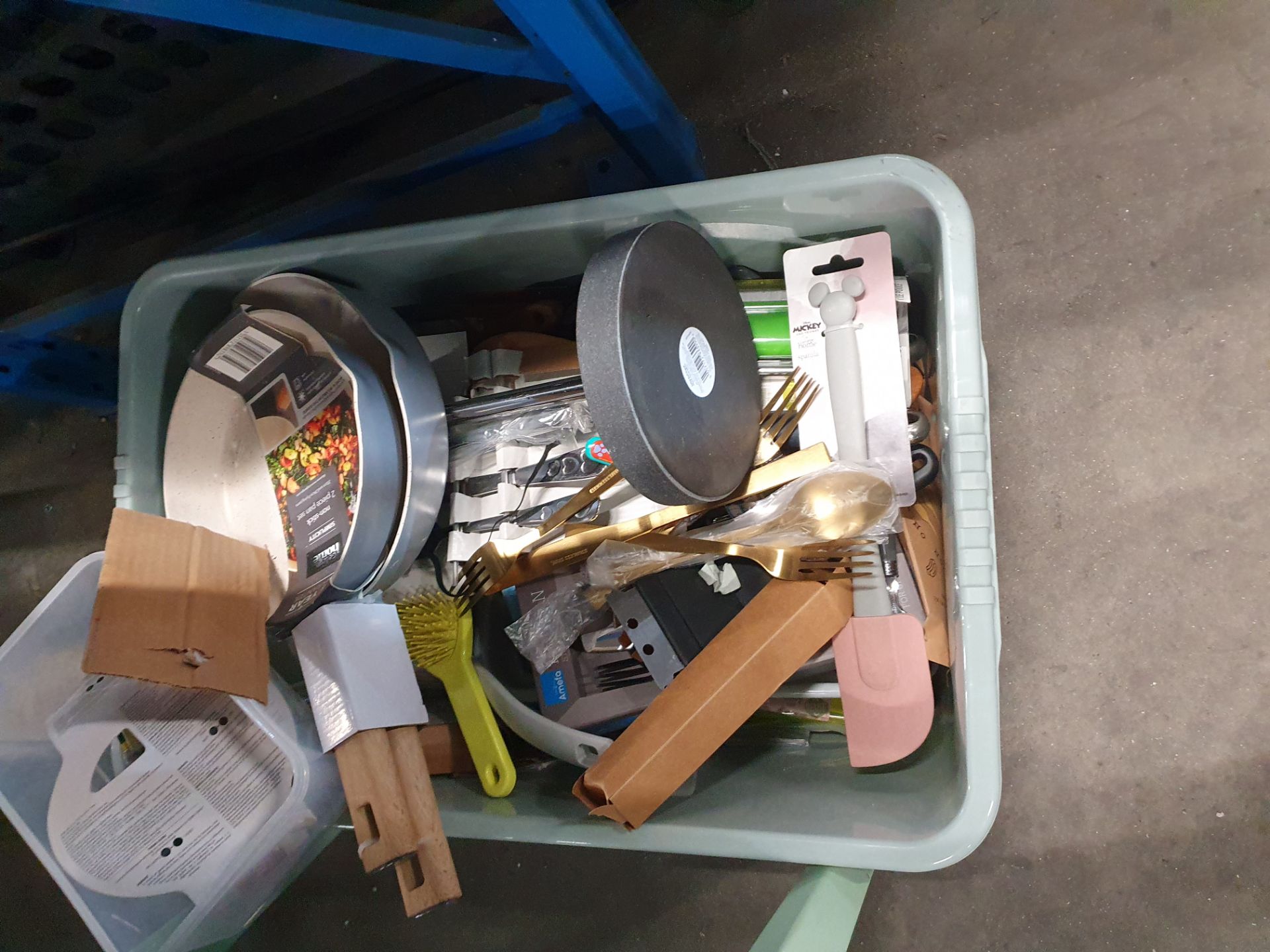 (R6) Contents To Under Racking. Childs Set Of Draws. Chair. Box Of Cutlery And Kitchen Accessories. - Image 2 of 3