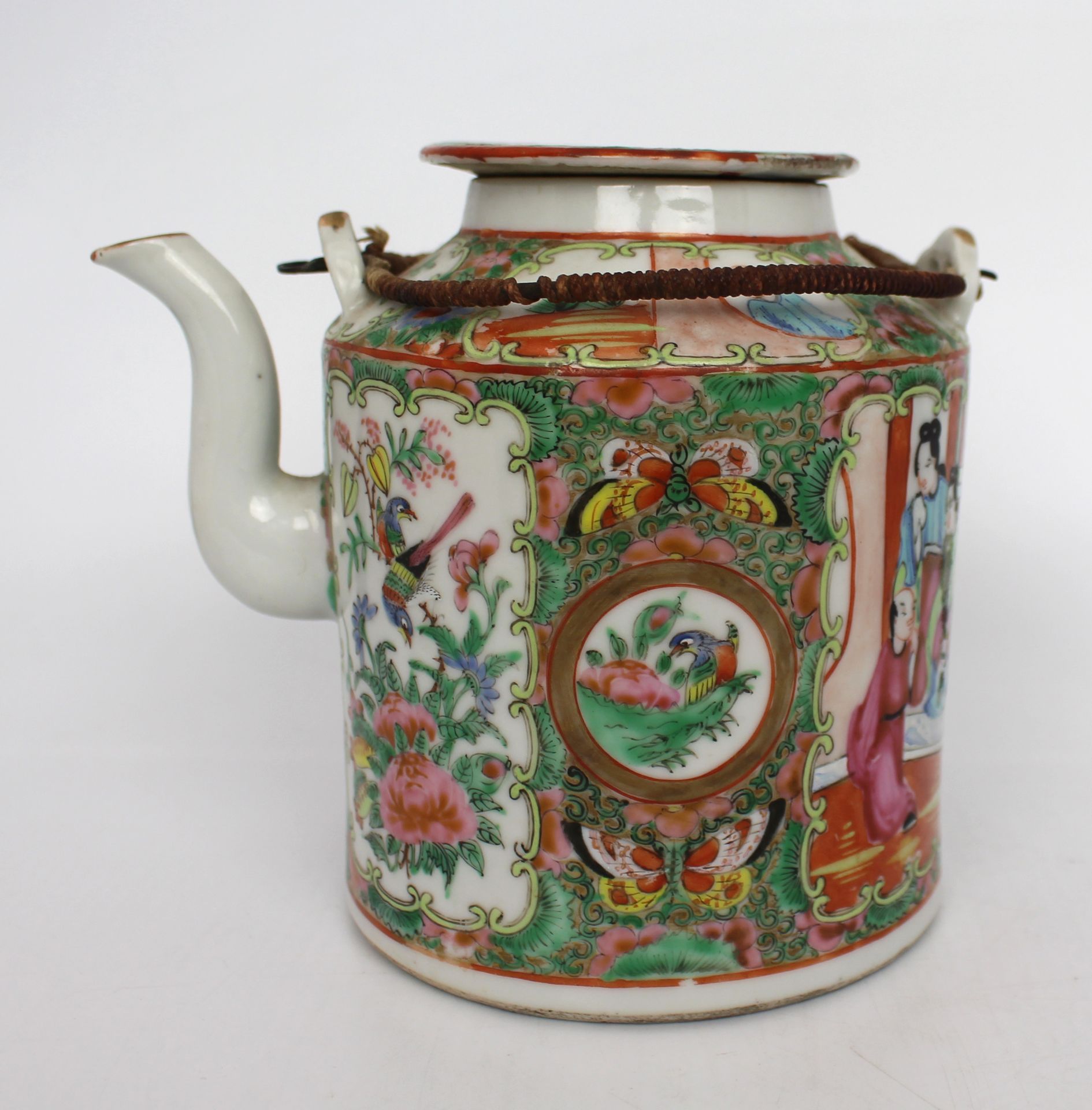 Cantonese Tea Pot c.1900 - Image 3 of 7