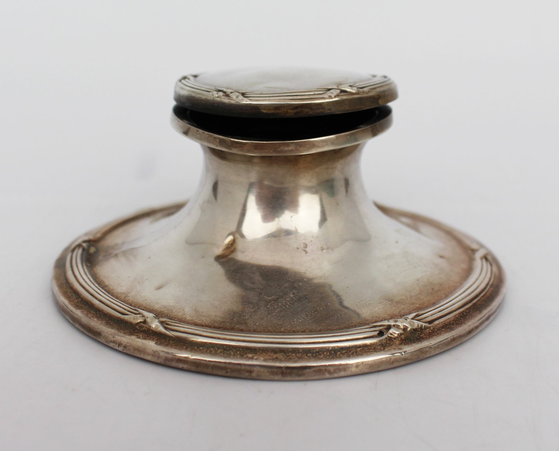 Solid Silver Inkwell - Image 2 of 6