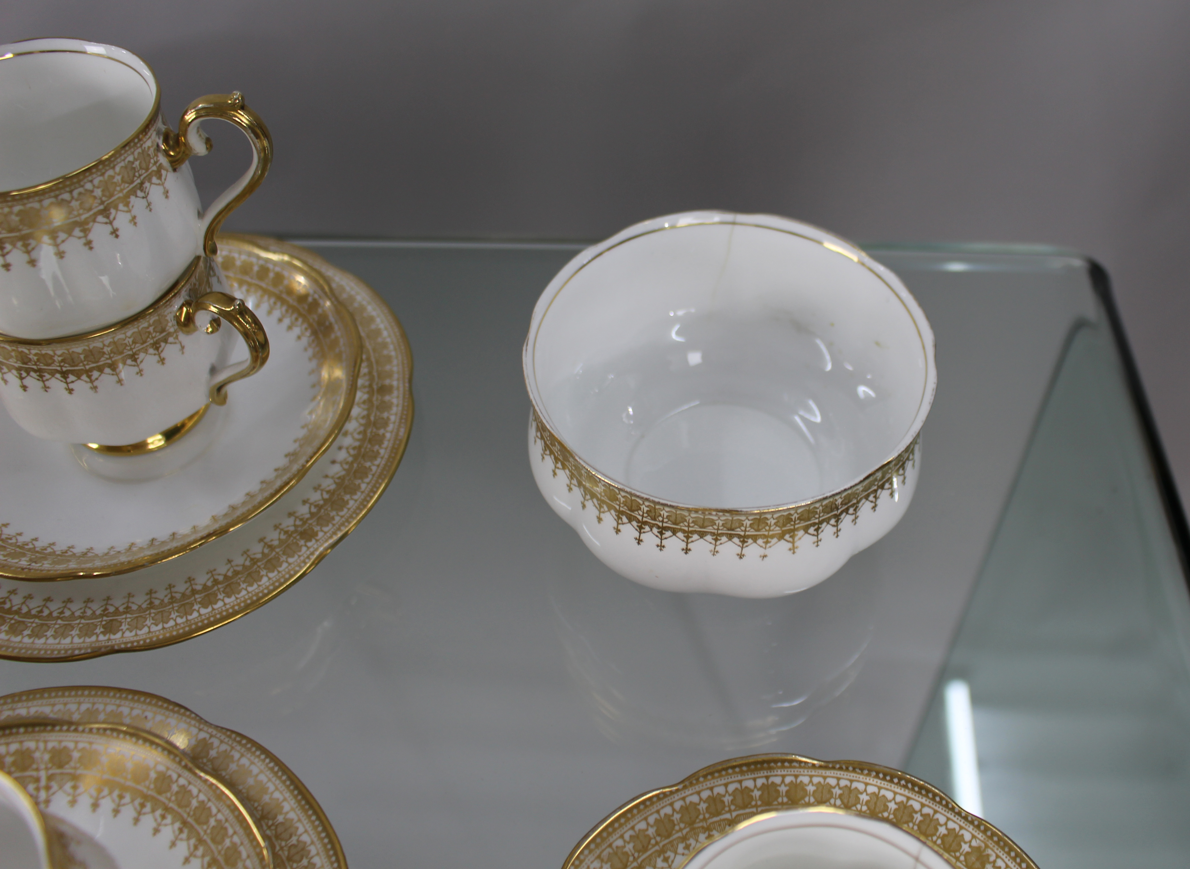 Royal Albert White & Gold Tea Service - Image 6 of 7