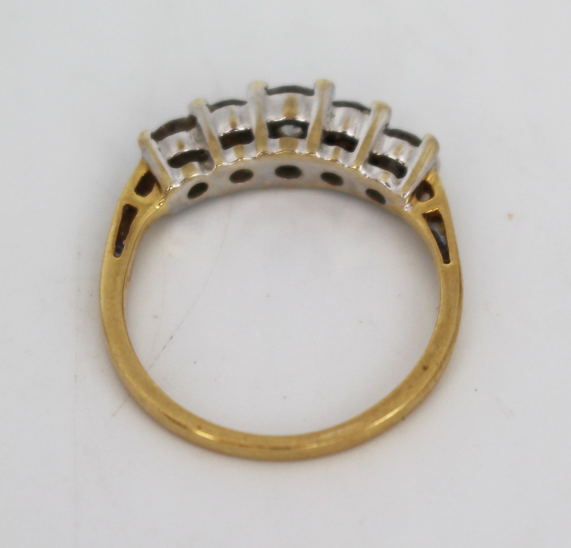 0.75 Carat Diamond 18ct Gold Ring - Image 2 of 6