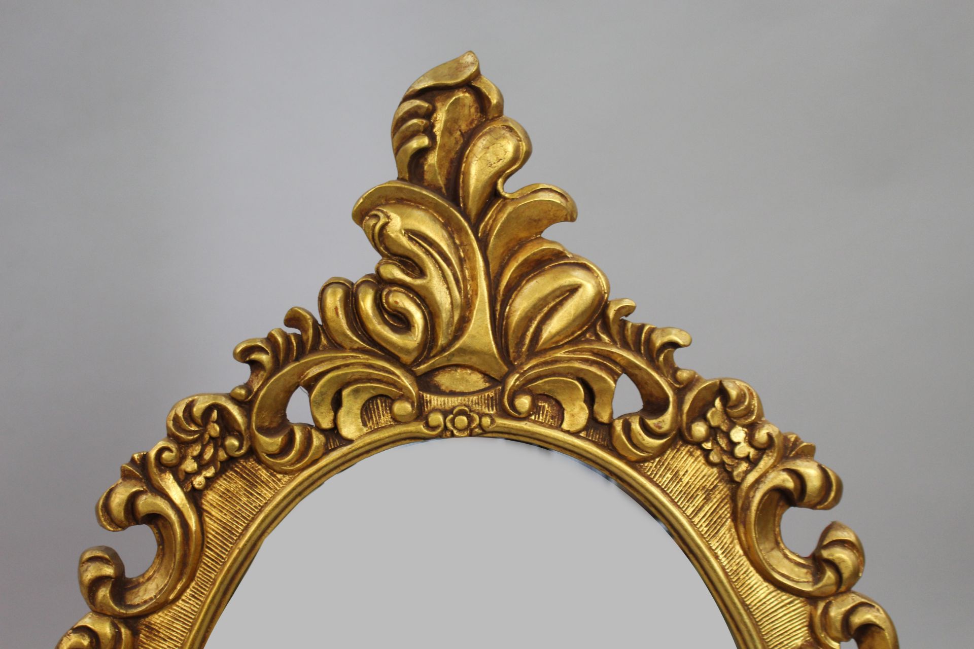 Carved Giltwood Wall Mirror - Image 2 of 5