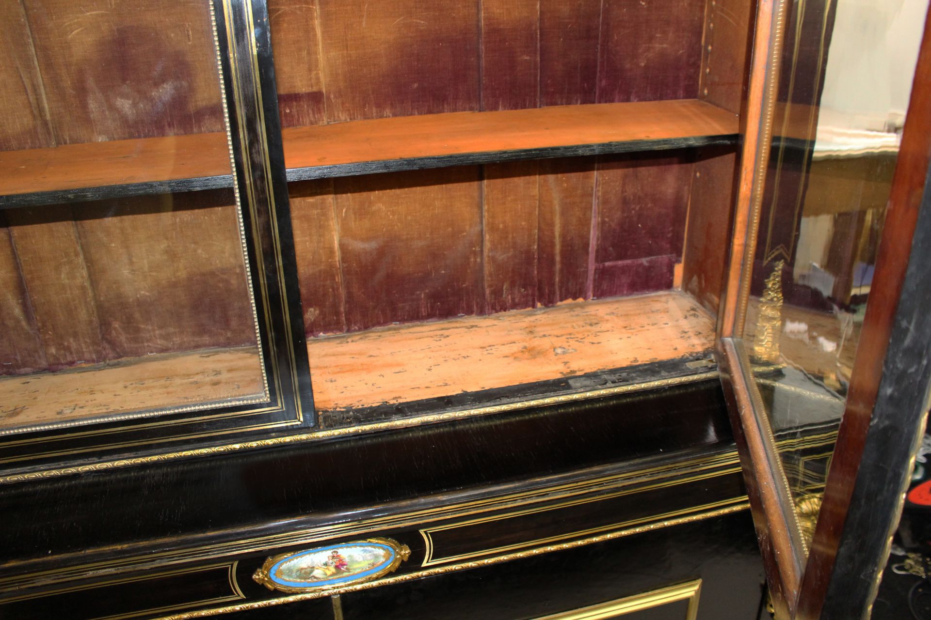 French Brass Inlaid Ebonized Bookcase with Sevres Plaques c.1820 - Image 4 of 7