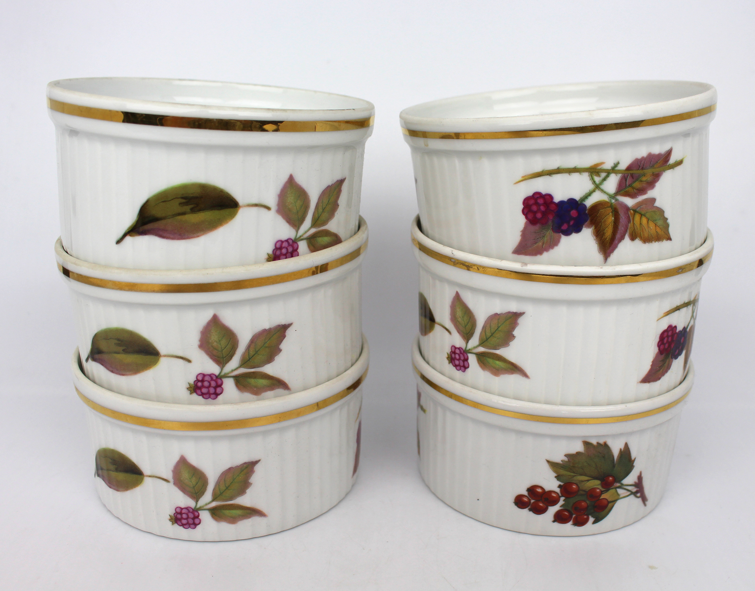 Collection of Royal Worcester Evesham Gold - Image 8 of 12