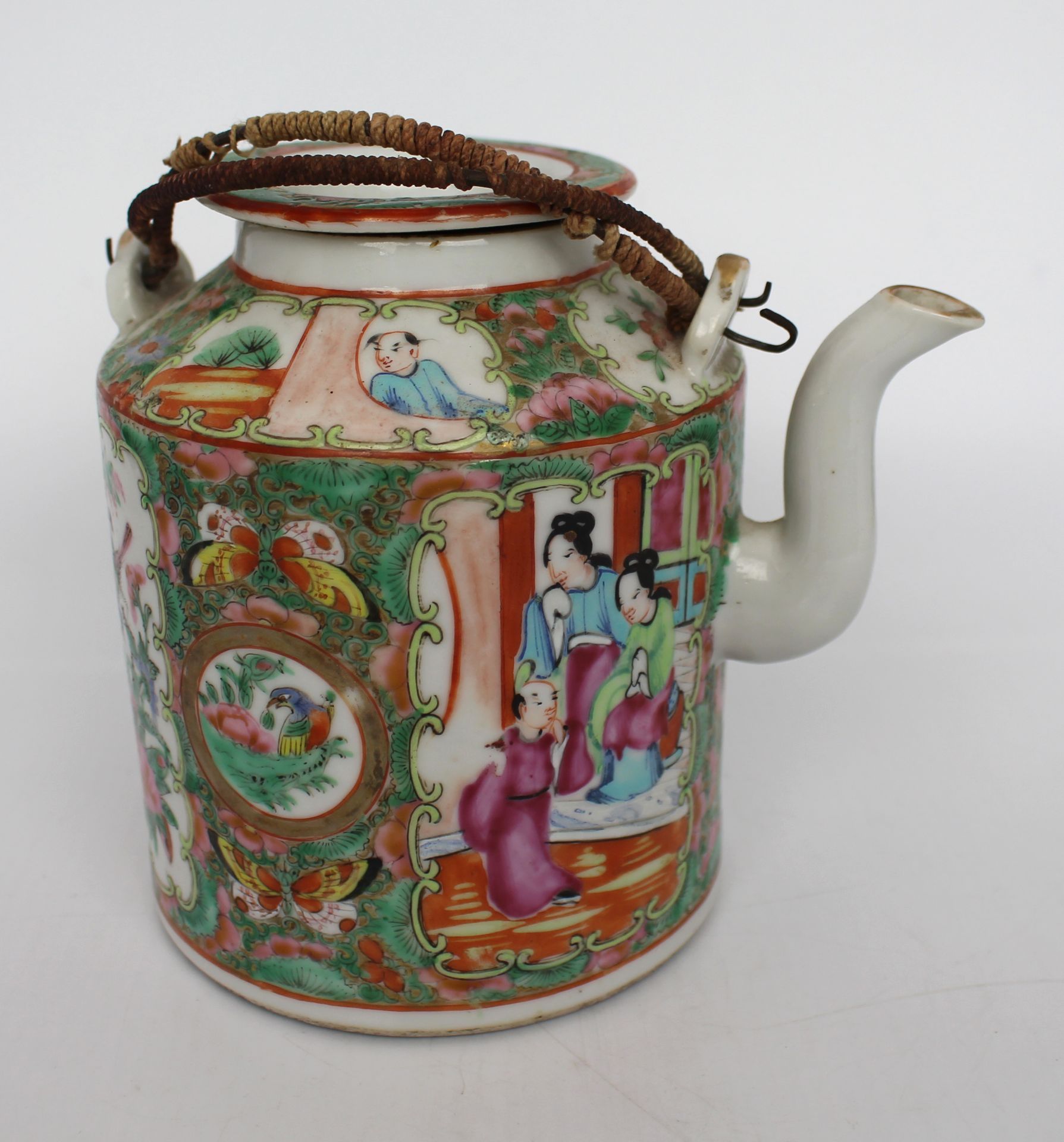 Cantonese Tea Pot c.1900 - Image 2 of 7