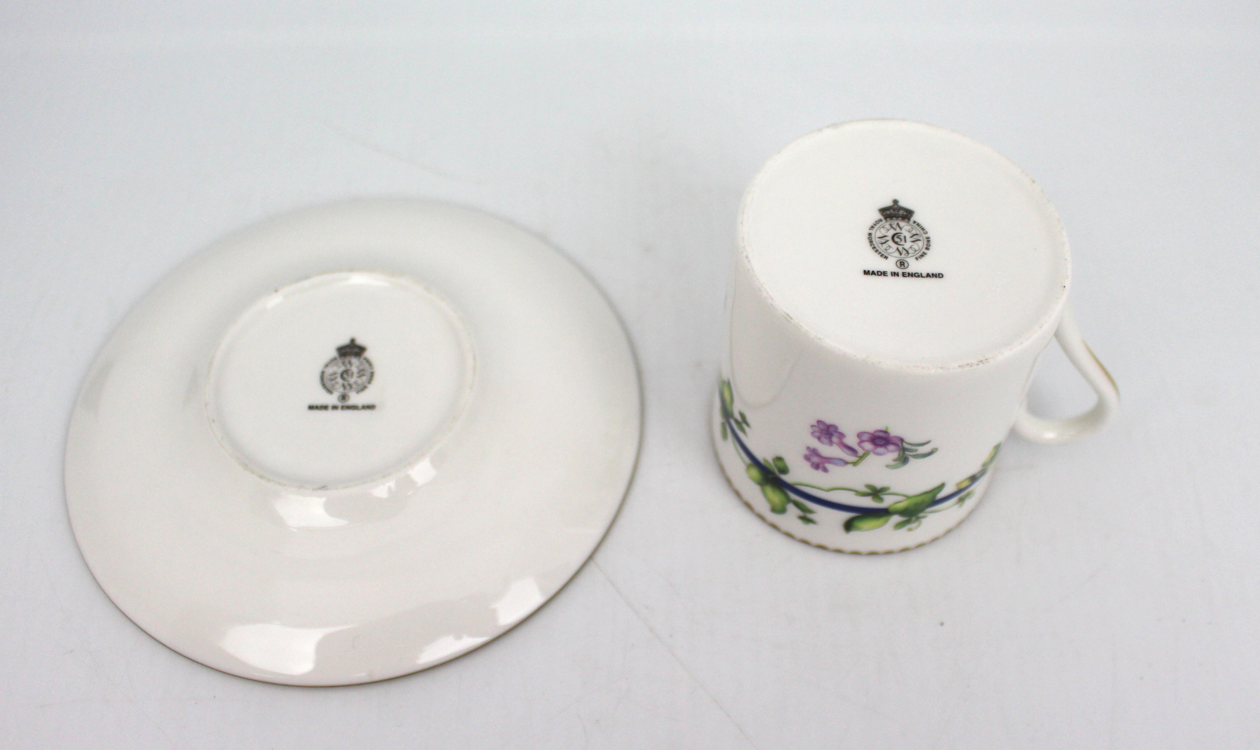 Set of 6 Royal Worcester Coffee Cans & Saucers - Image 4 of 4