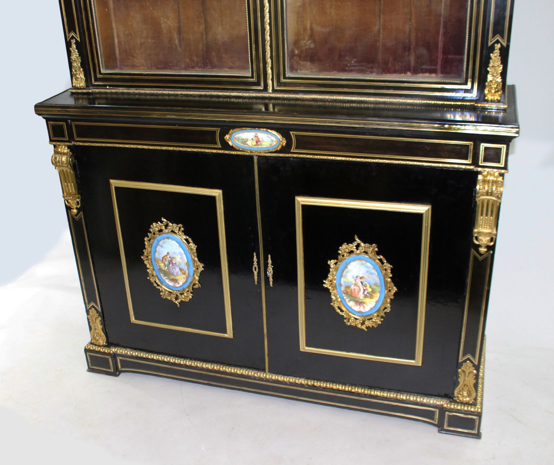 French Brass Inlaid Ebonized Bookcase with Sevres Plaques c.1820 - Image 5 of 7