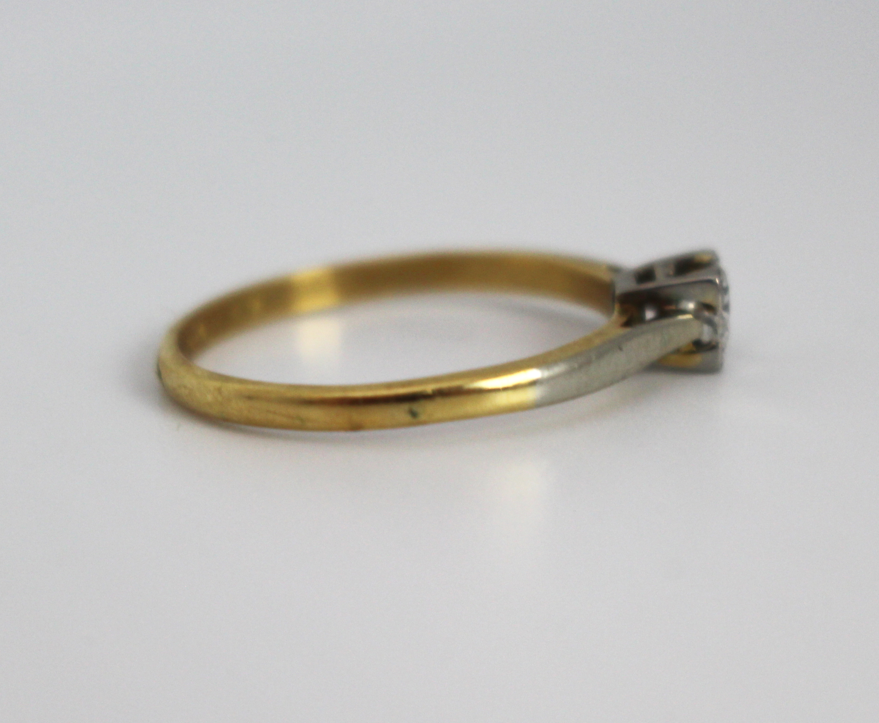 Diamond Solitaire Ring 0.21 Carat - Image 4 of 6