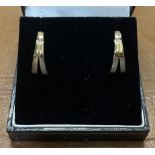 Decorative 9ct Gold Ear Studs