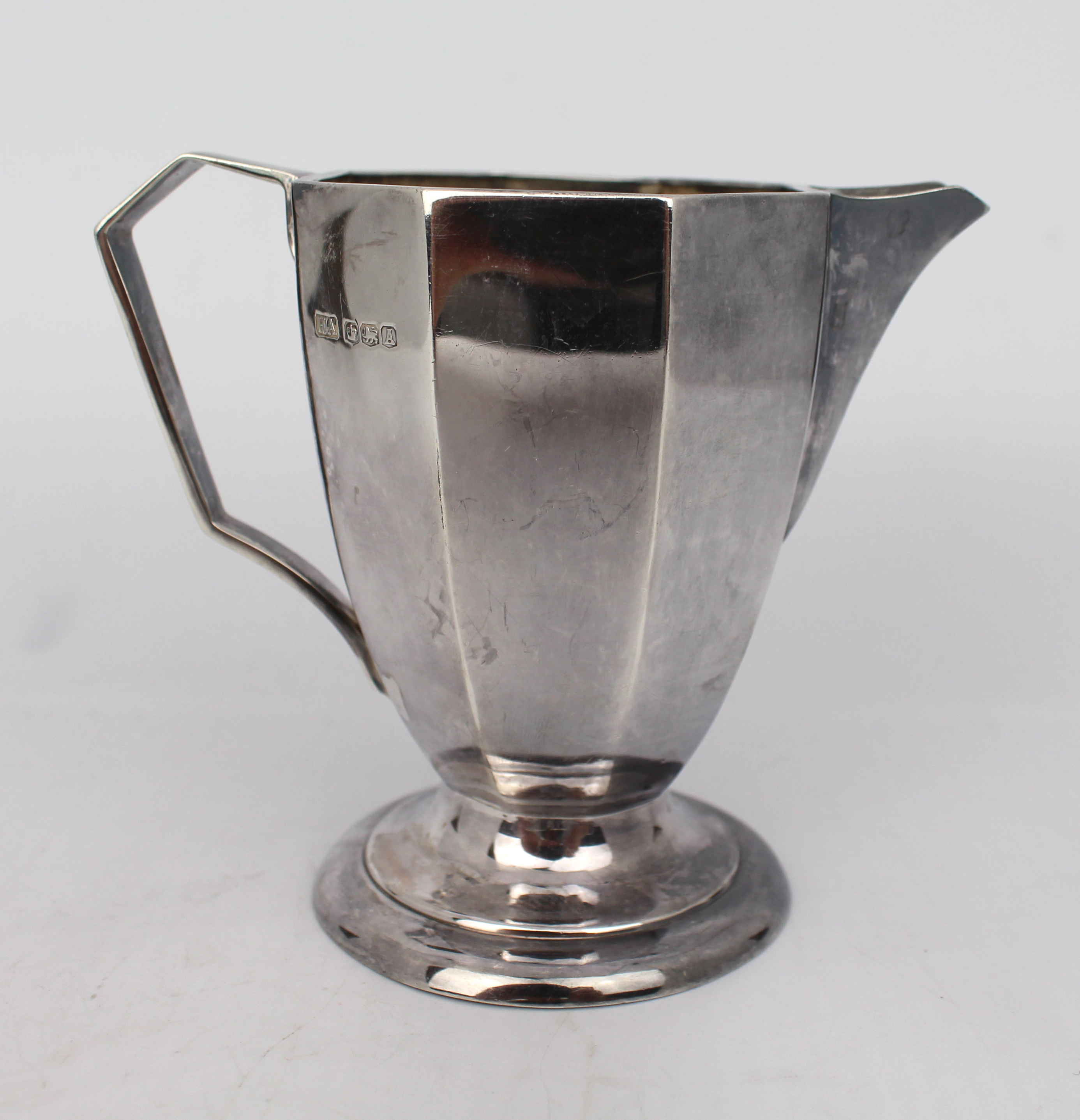 Solid Silver Cream Jug Sheffield 1943 - Image 2 of 6