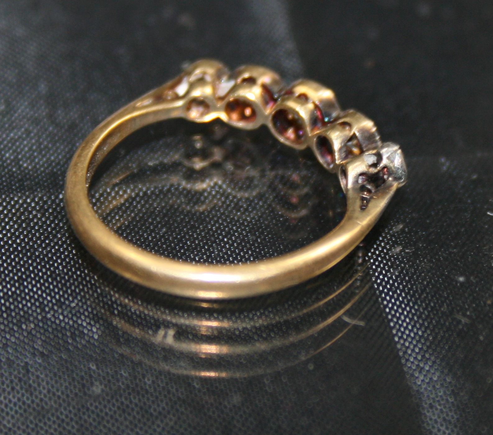 Diamond Five Stone 18ct Yellow Gold & Platinum Ring - Image 3 of 4