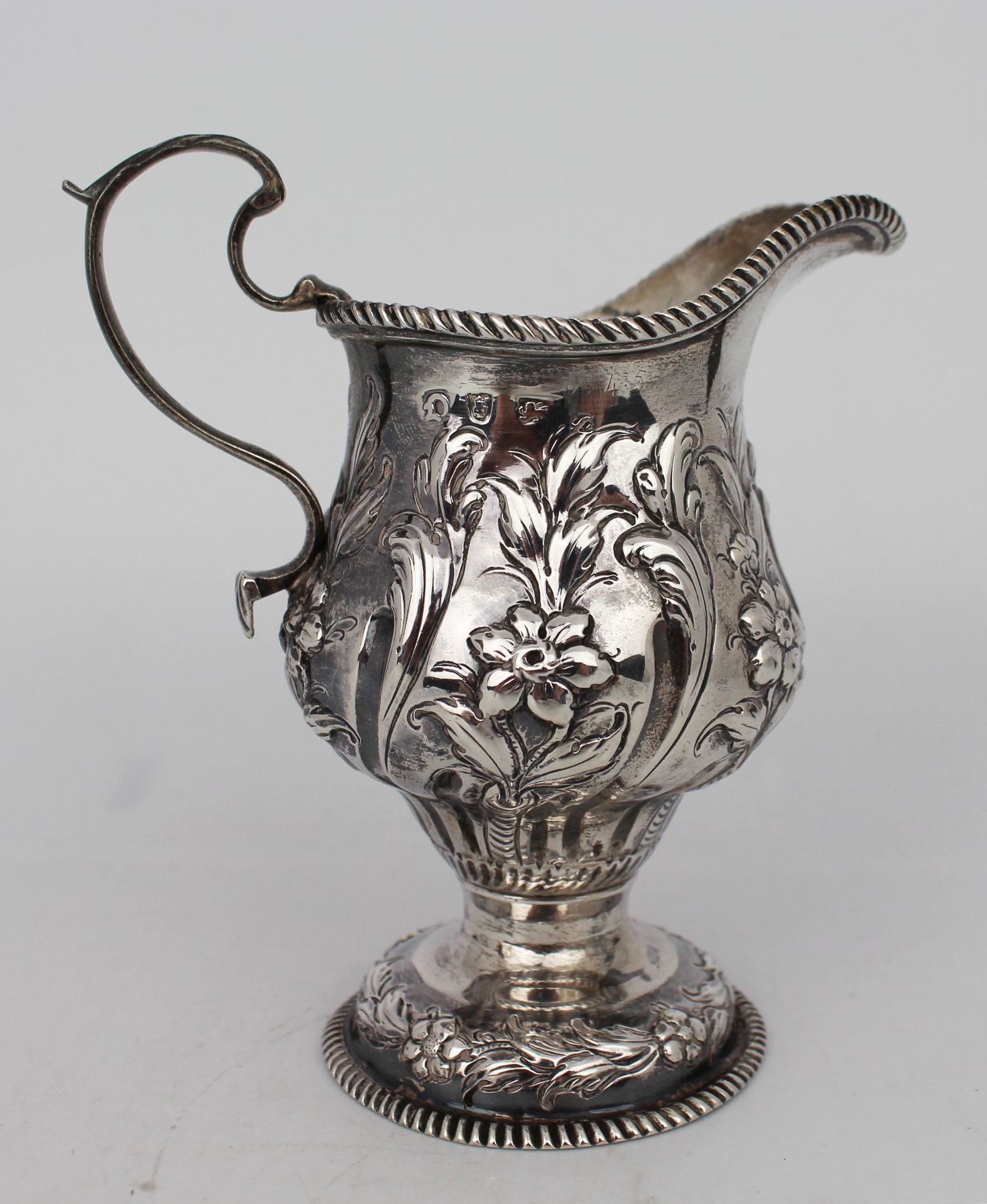 Fine Solid Silver Cream Jug London 1759 - Image 4 of 8