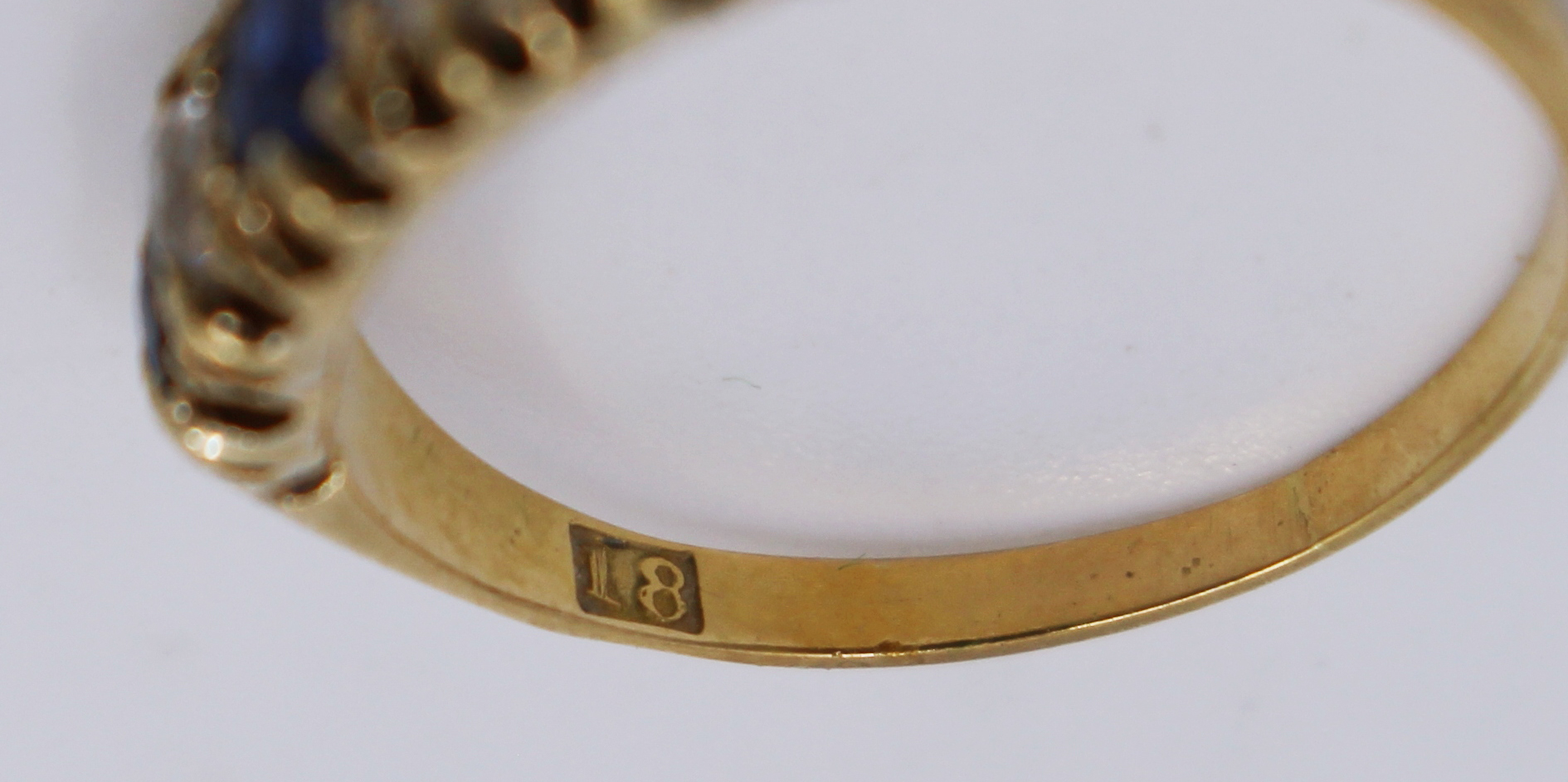 Five Stone Sapphire & Diamond 18ct Gold Ring - Image 4 of 5