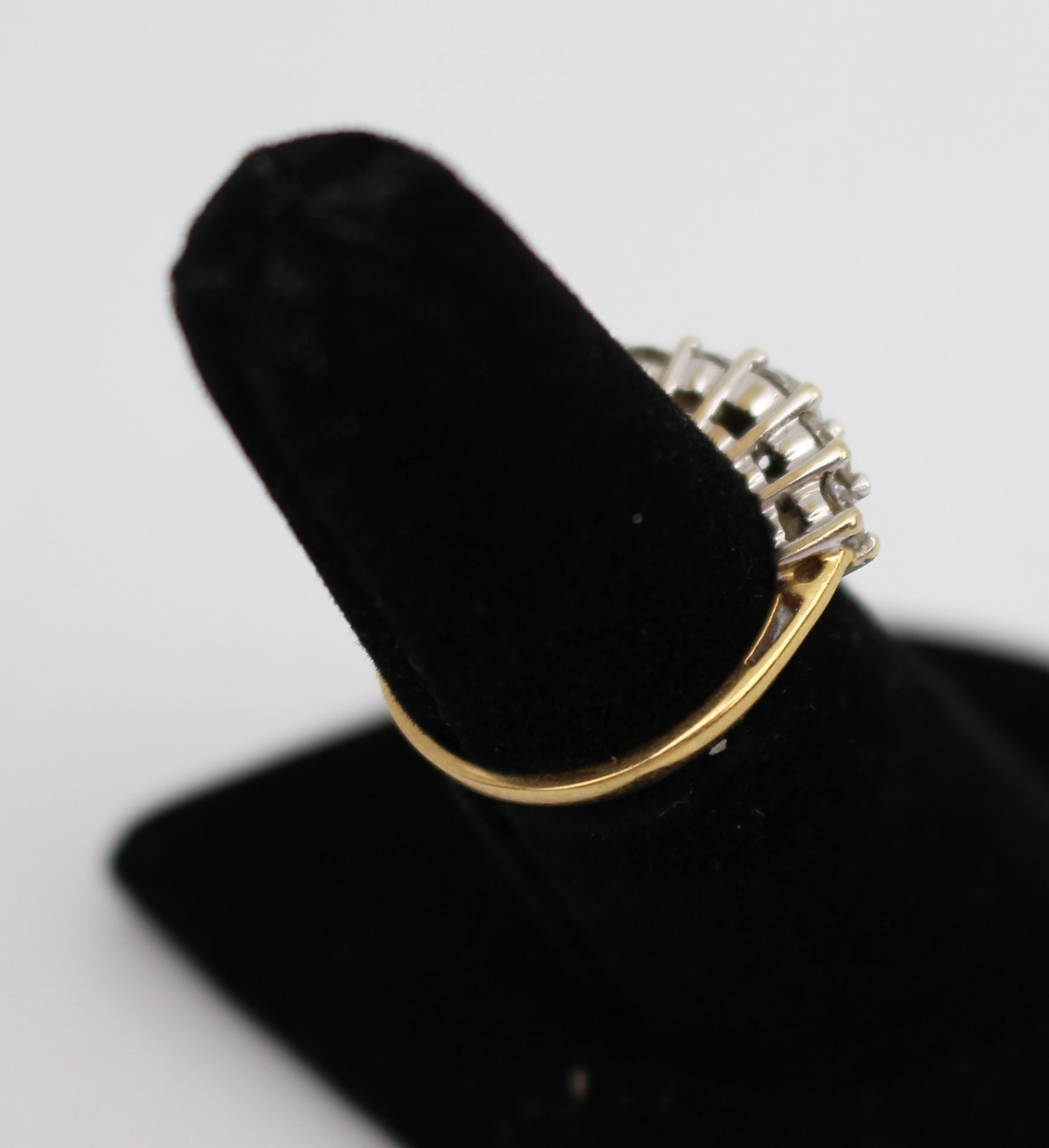 0.75 Carat Diamond 18ct Gold Ring - Image 5 of 6