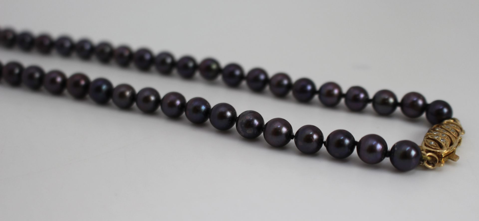 Black Pearl Necklace - Image 3 of 6