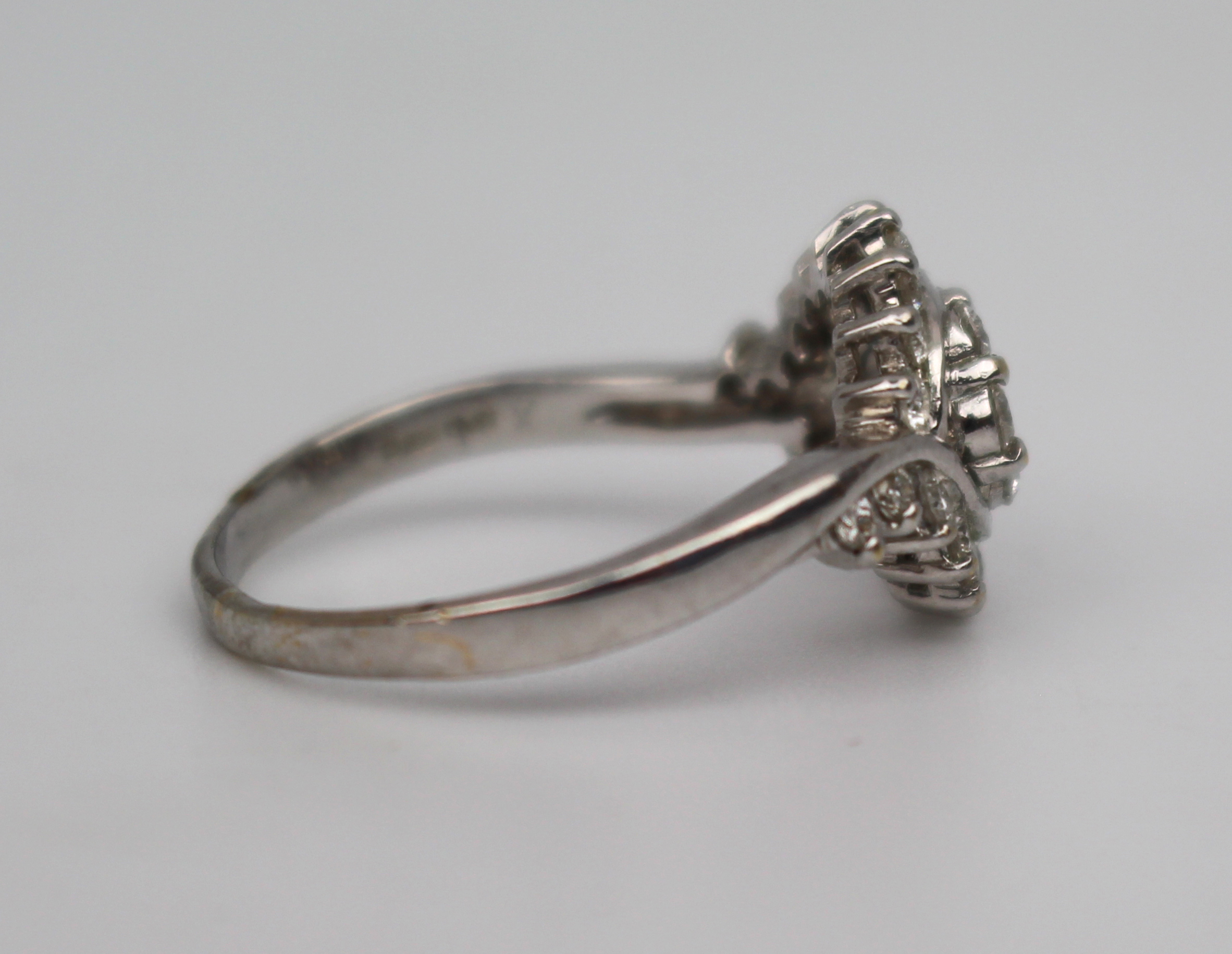 Diamond Fancy Cluster 18ct White Gold Ring - Image 2 of 5