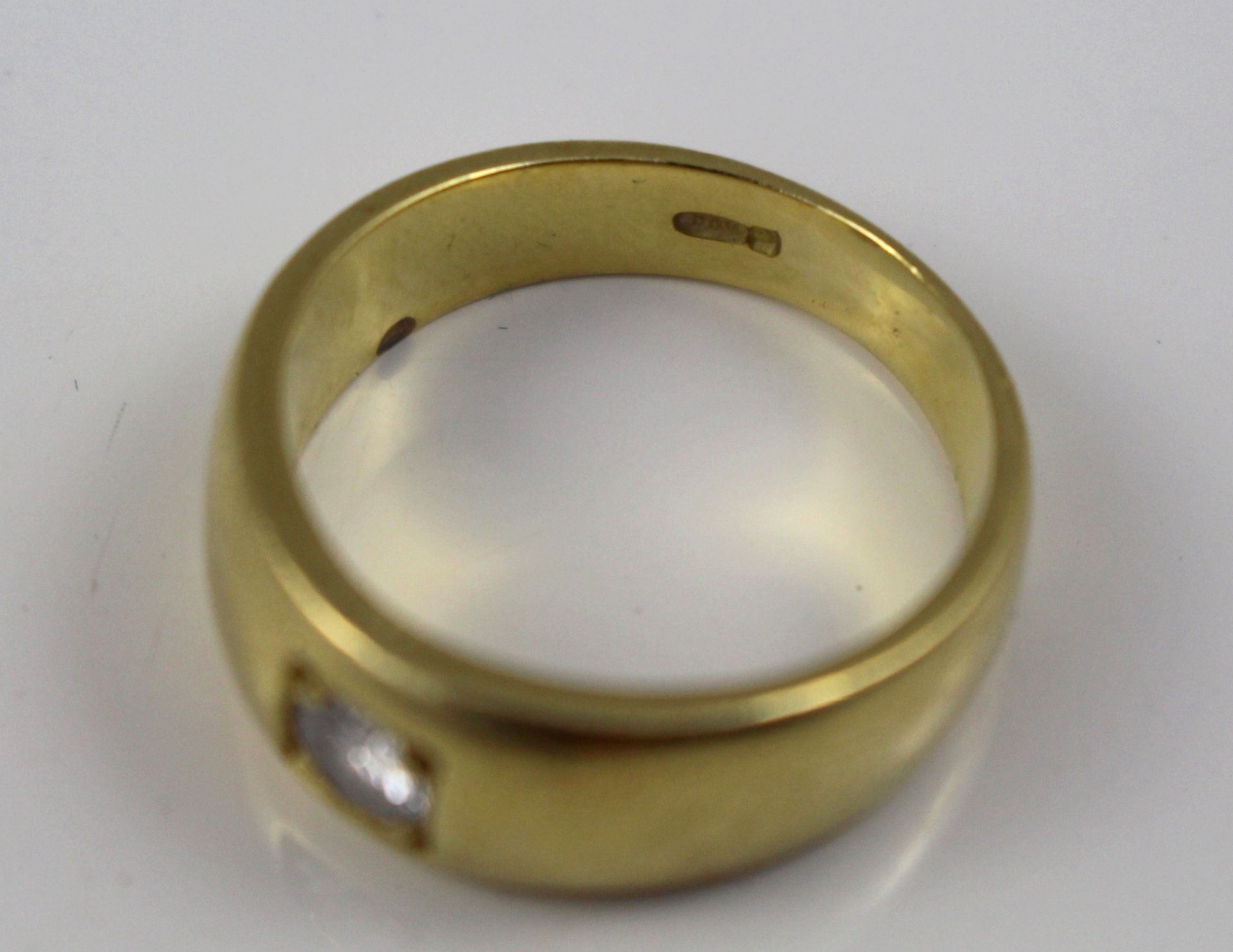 0.28ct Diamond 18ct Gold Signet Ring - Image 5 of 6
