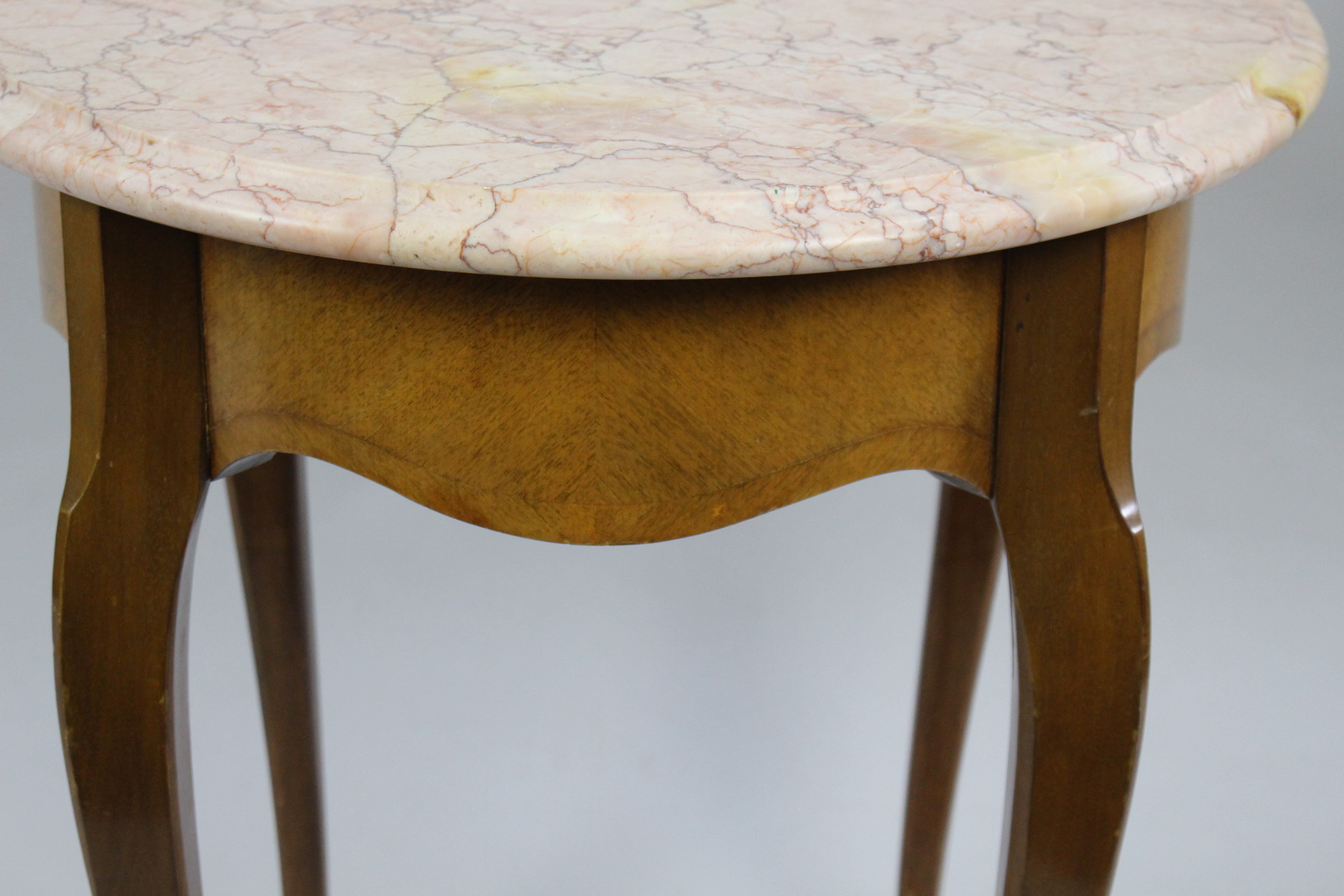 Circular Pink Marble Topped Satinwood Table - Image 3 of 6