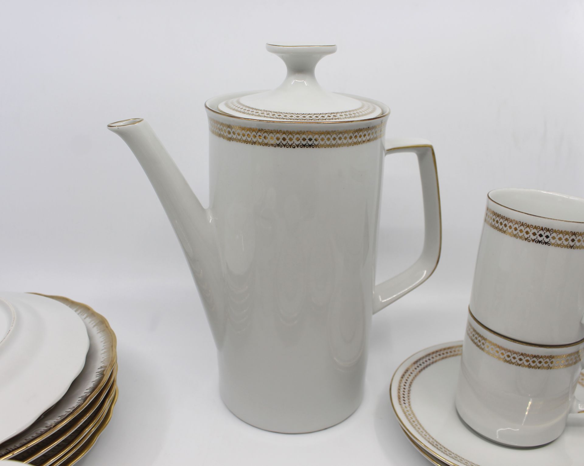 23 Piece Winterling Bavaria White & Gold Porcelain Coffee Service - Image 6 of 10