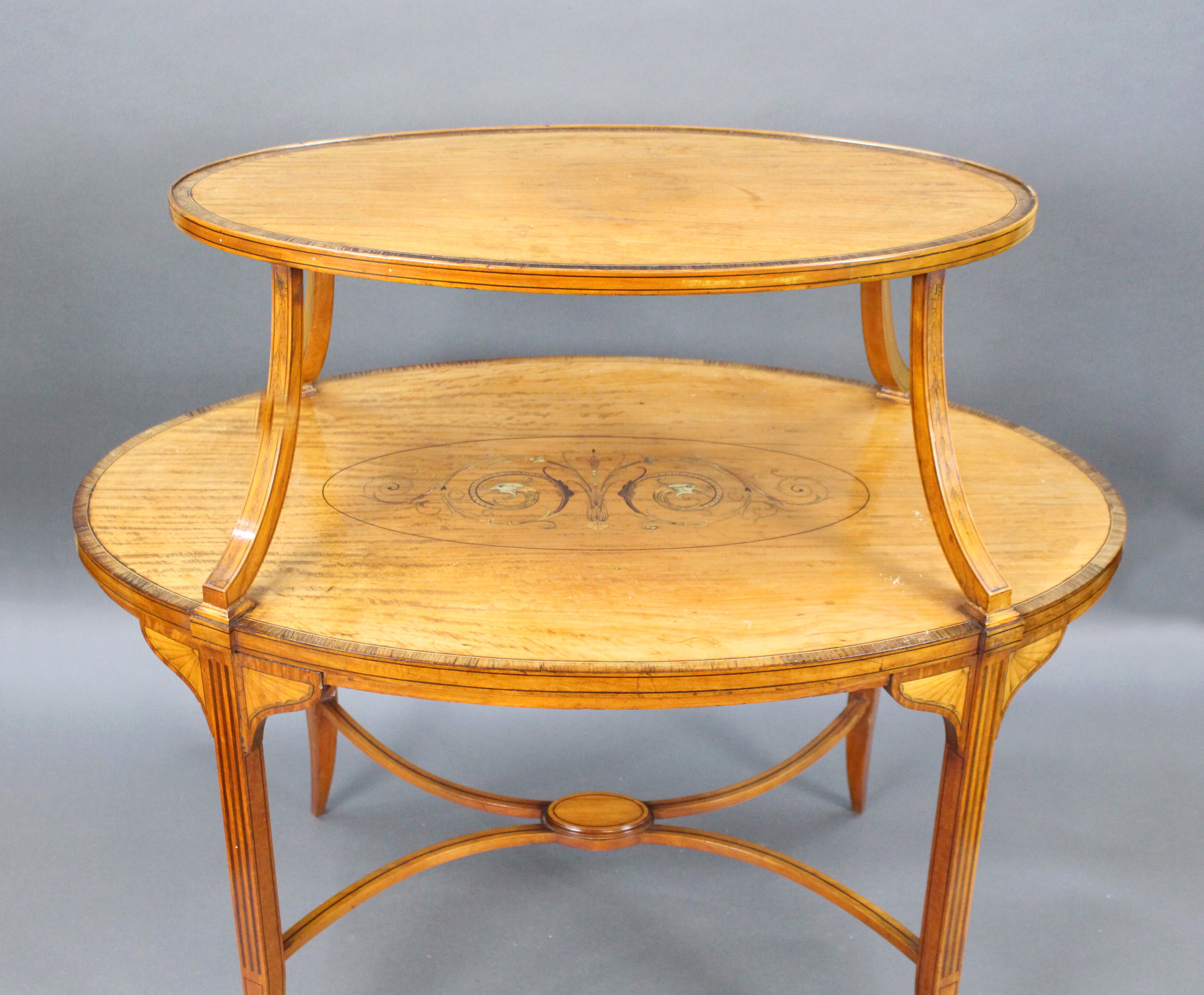 Elegant Inlaid Satinwood Étagère Two Tier Table c.1890 - Image 2 of 4