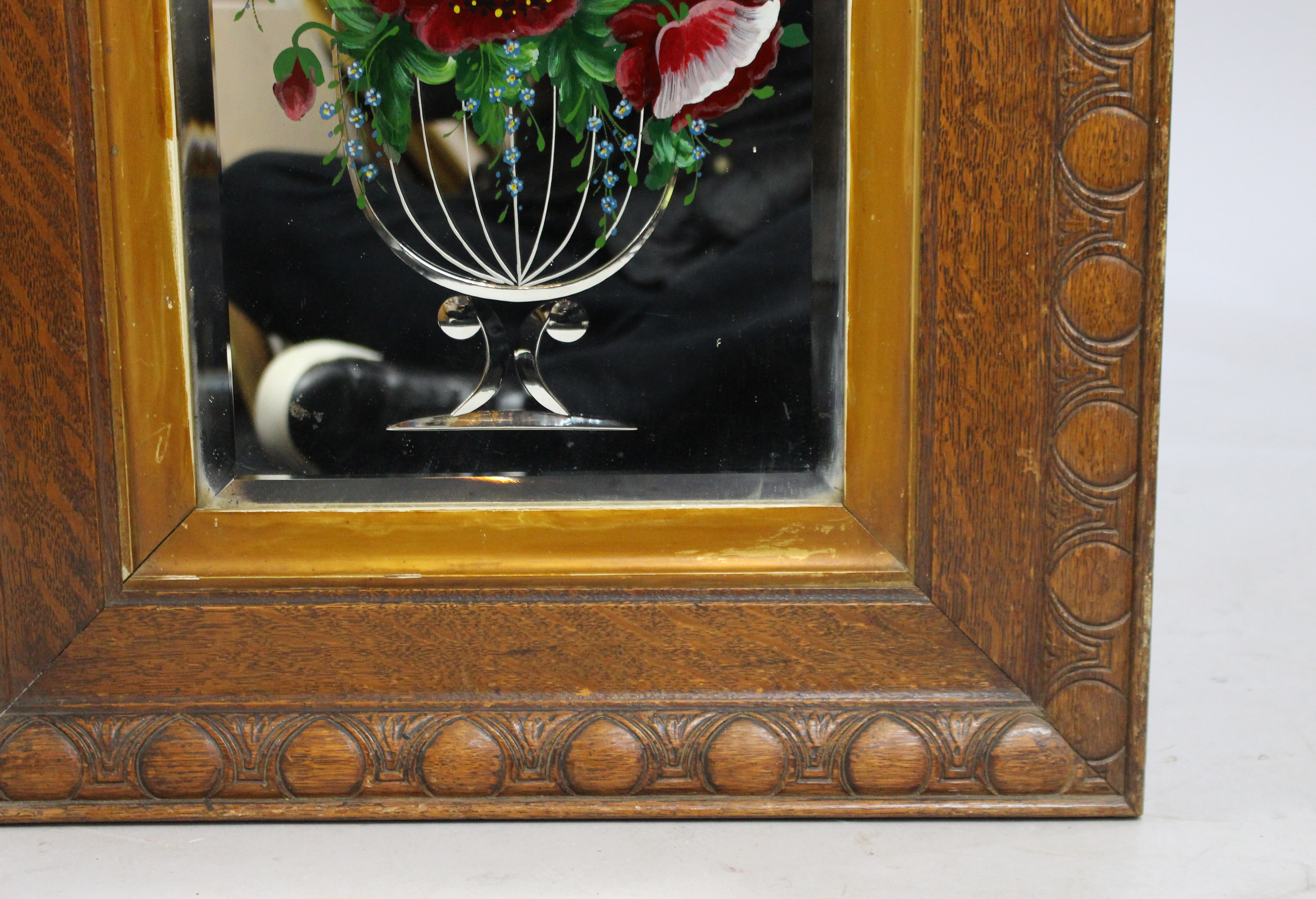 Victorian Painted Mirror Set in Heavy Oak Frame - Image 2 of 3