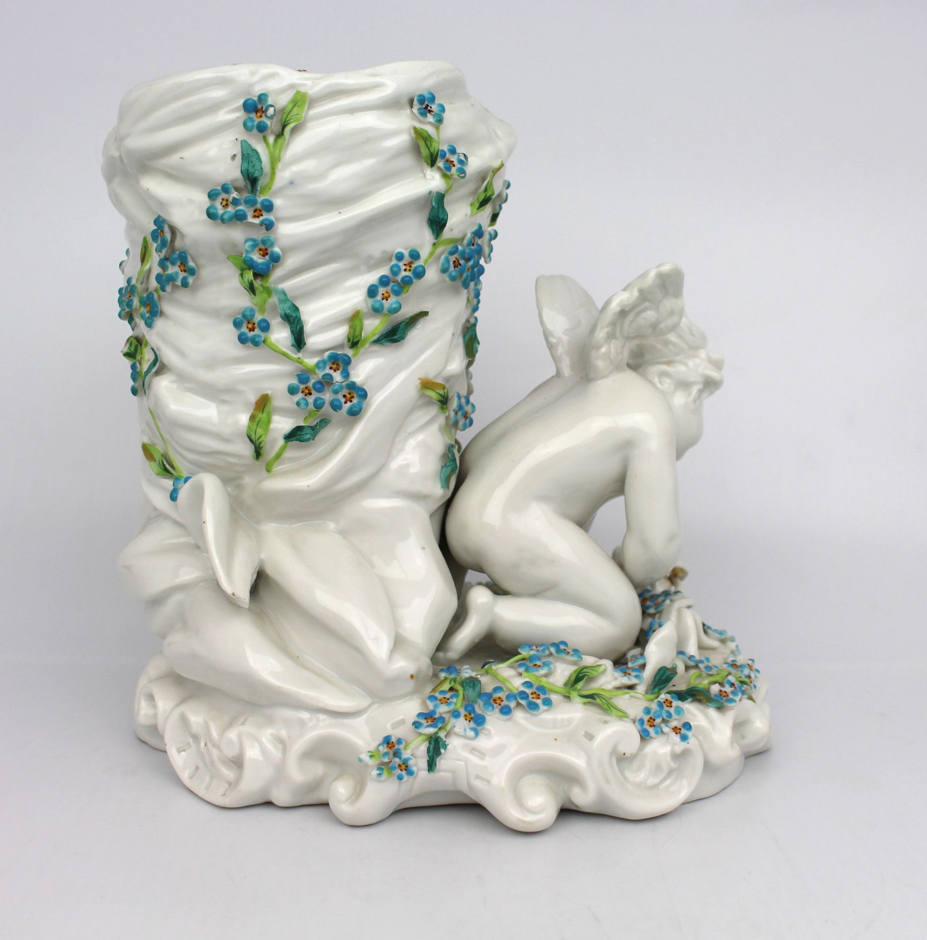 Early/Mid 20th c. Sitzendorf Cherub Vase - Image 3 of 6