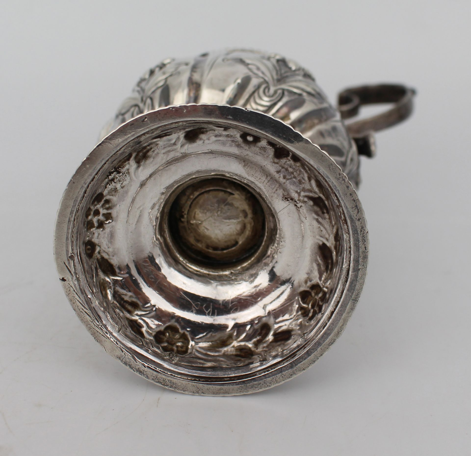 Fine Solid Silver Cream Jug London 1759 - Image 7 of 8