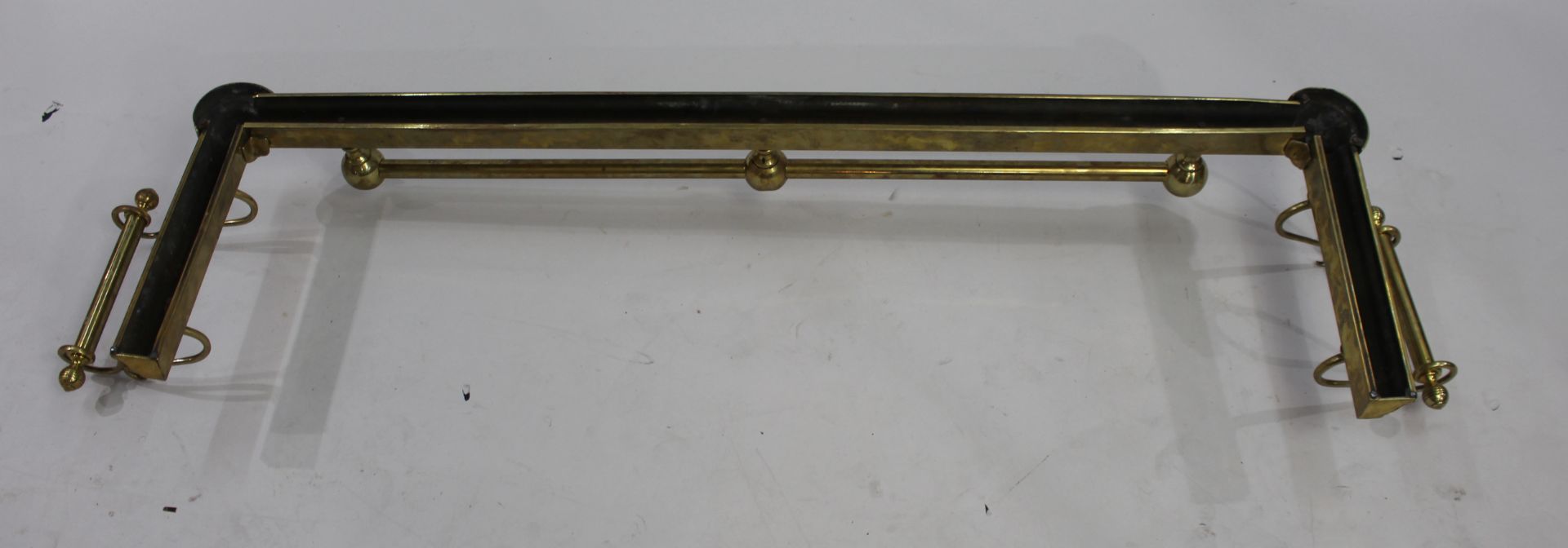 Antique Brass Fire Fender with Outswept Rests - Image 4 of 4