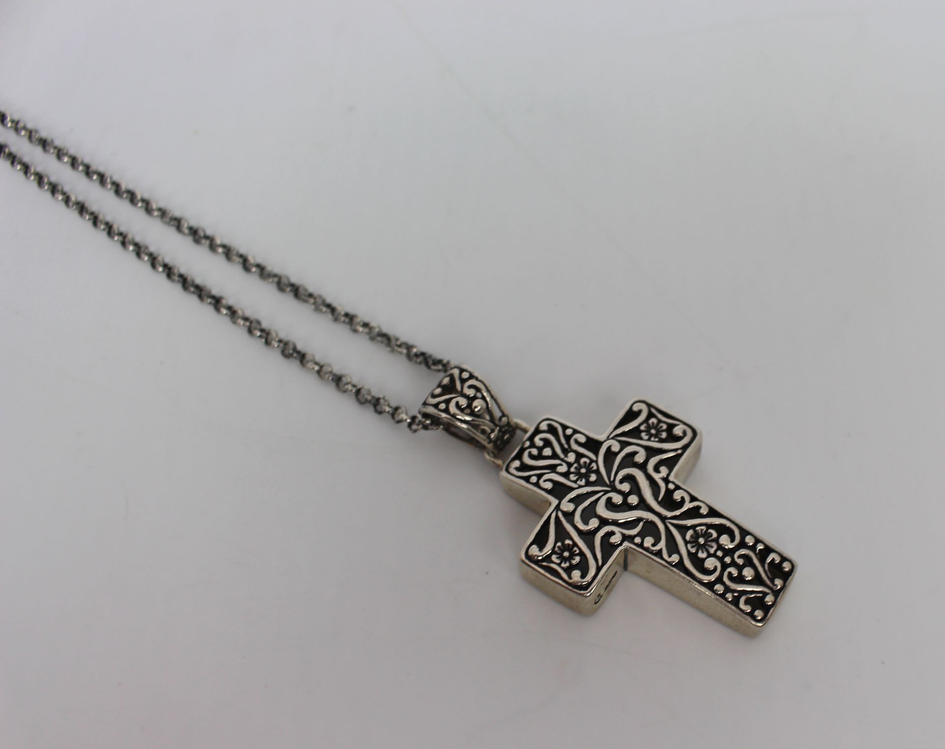 Silver Cross on Chain - Image 2 of 3