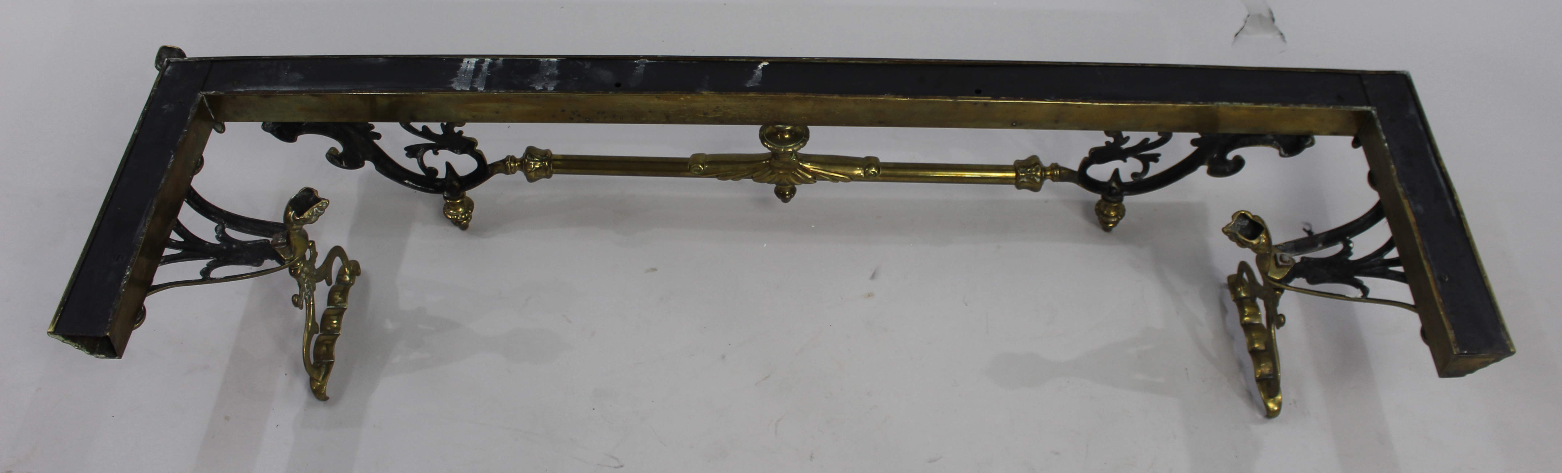 Ornate Victorian Brass Fire Fender with Rests - Image 3 of 3