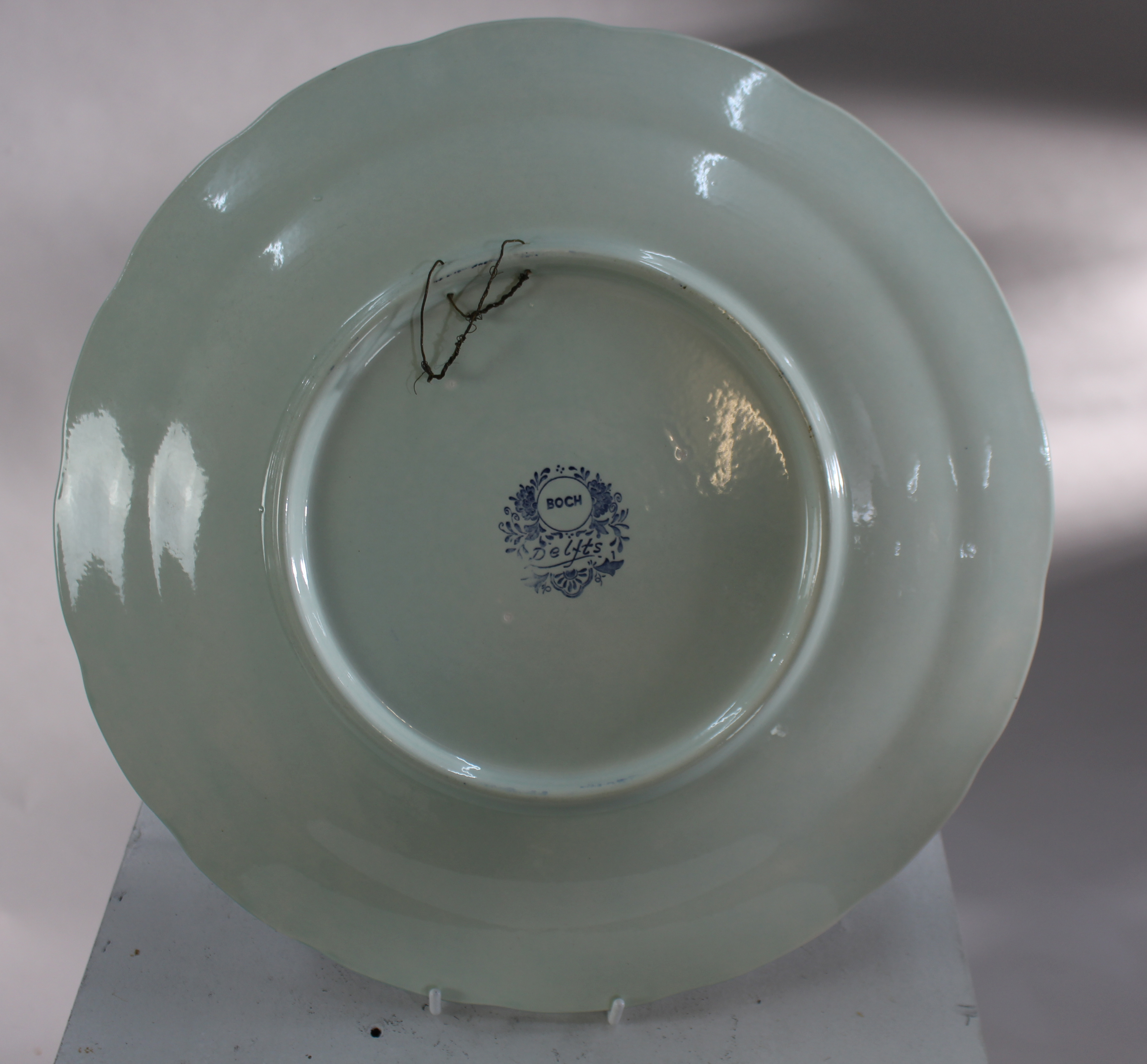 Large 20th c. Boch Delfts Blue & White Charger - Image 4 of 5