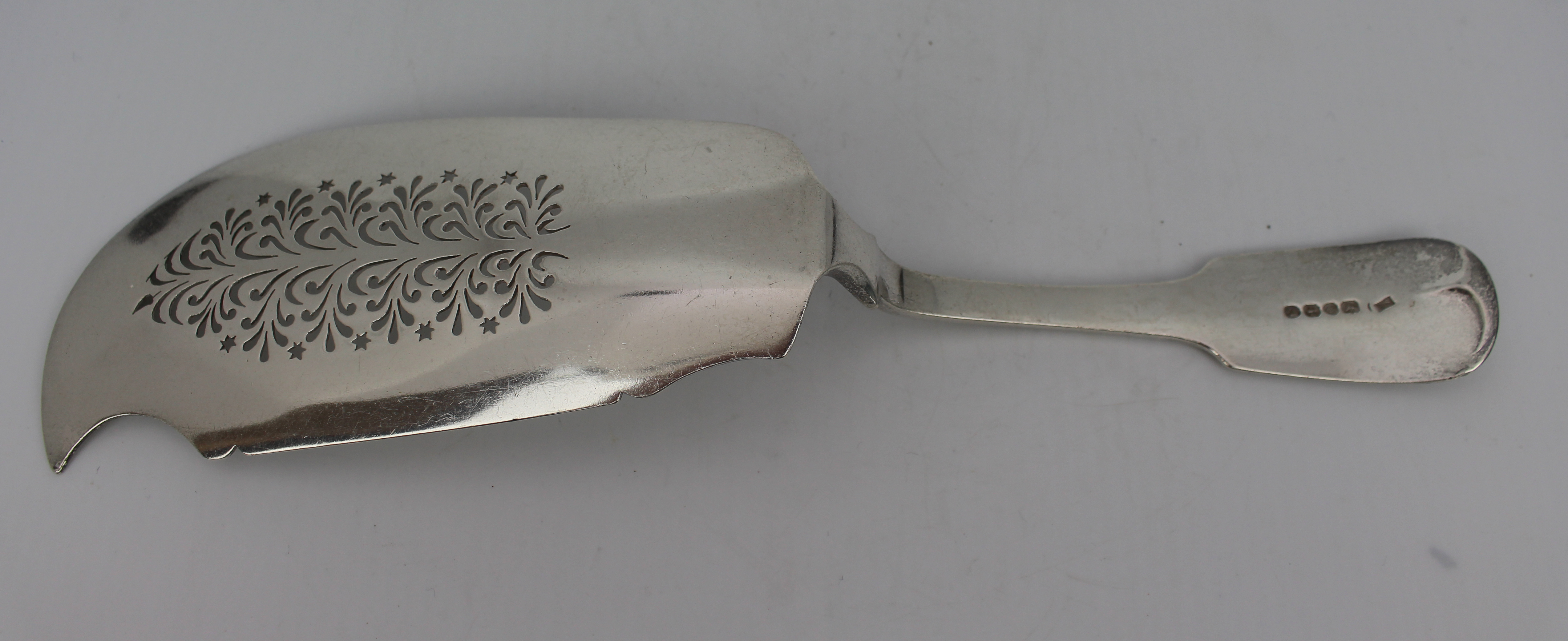 Georgian Solid Silver Fish Slice London 1824 - Image 4 of 5