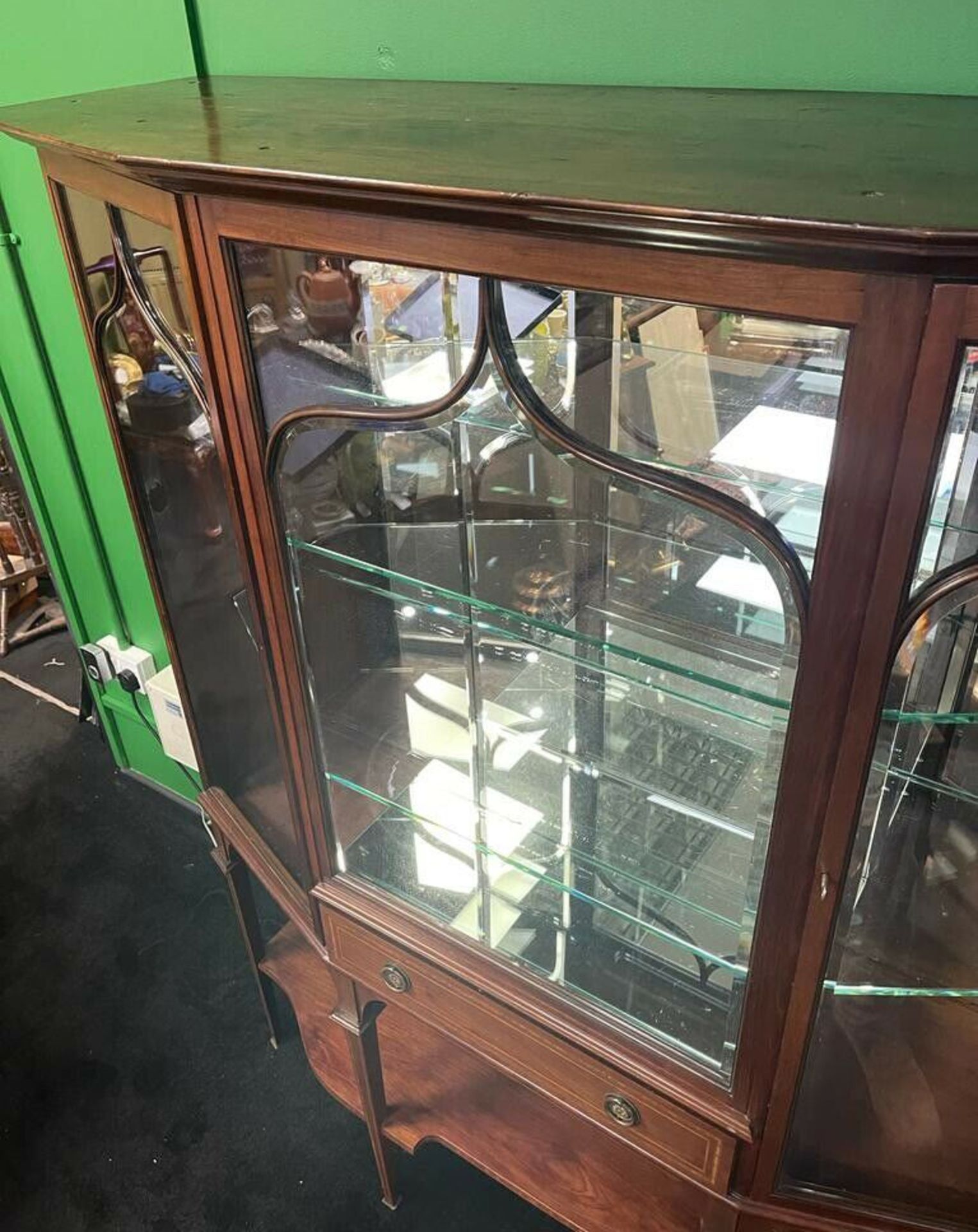 Fine 19th c. Mahogany Inlaid Mirrored Display Cabinet - Image 6 of 9