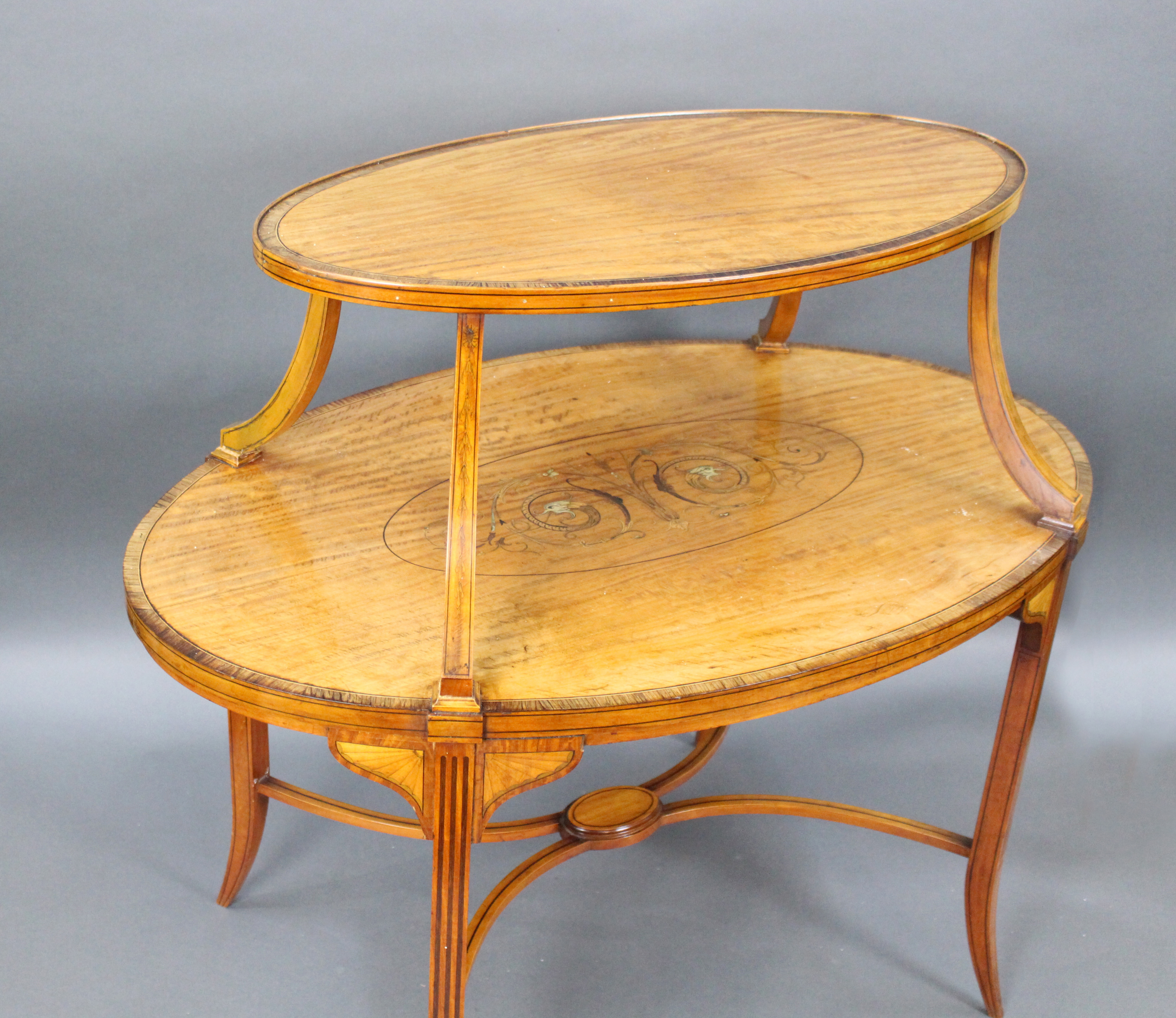 Elegant Inlaid Satinwood Étagère Two Tier Table c.1890 - Image 3 of 4