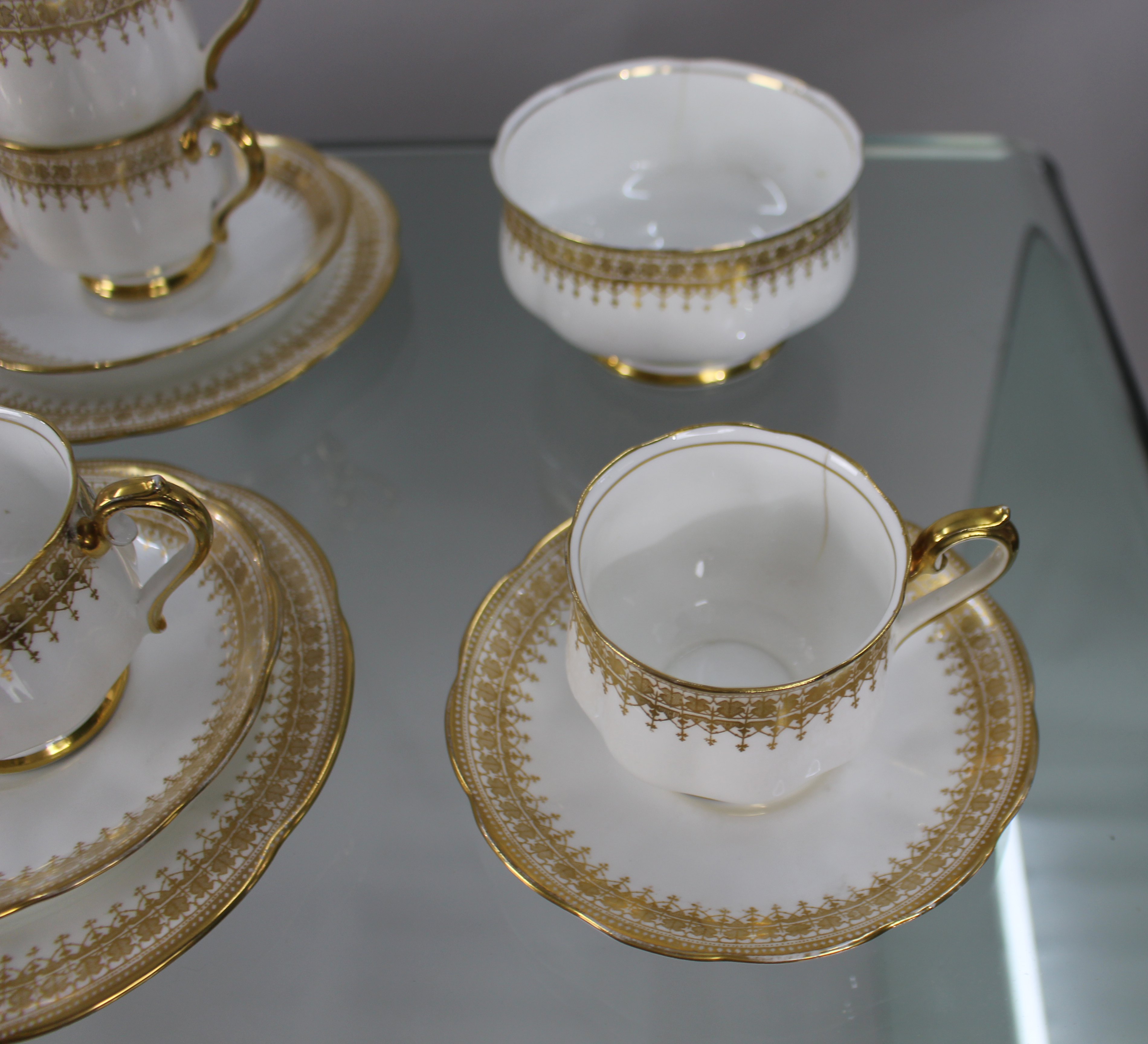 Royal Albert White & Gold Tea Service - Image 5 of 7