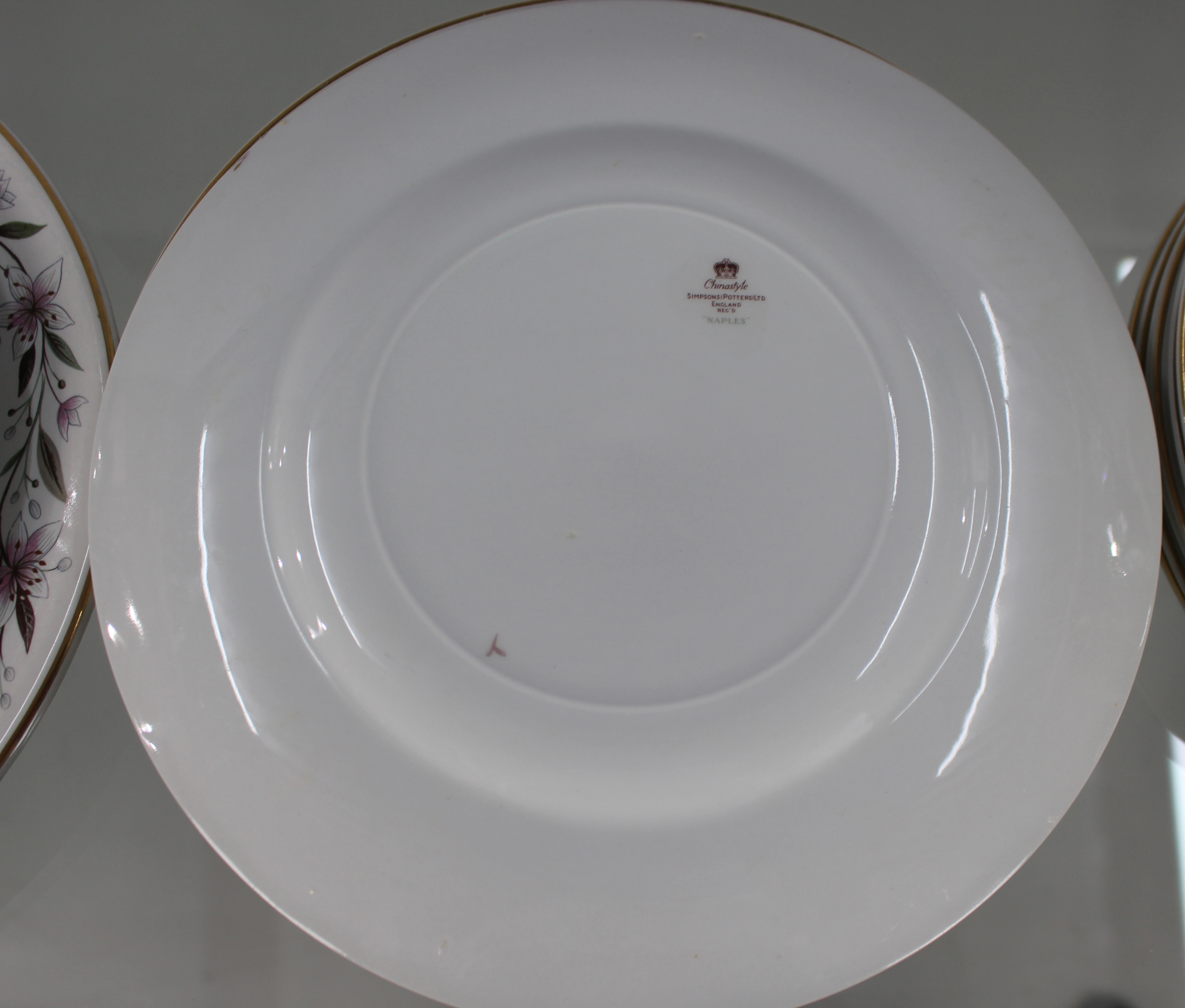 China style Simpson Potteries Naples Part Dinner Service - Image 5 of 7